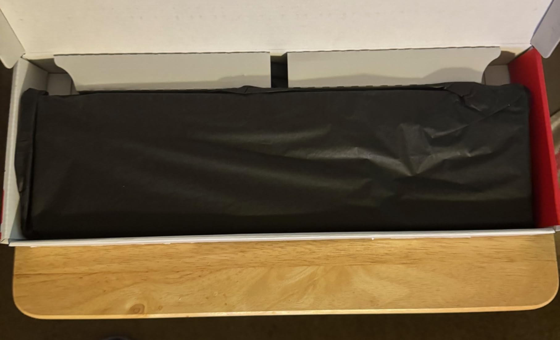 Cherry KC 200 MX, Wired Mechanical Office Keyboard, Modern Design with Elegant Aluminum Surface, USB-A Connection, MX2A Silent RED Switches, Black/Bronze customer photo 2