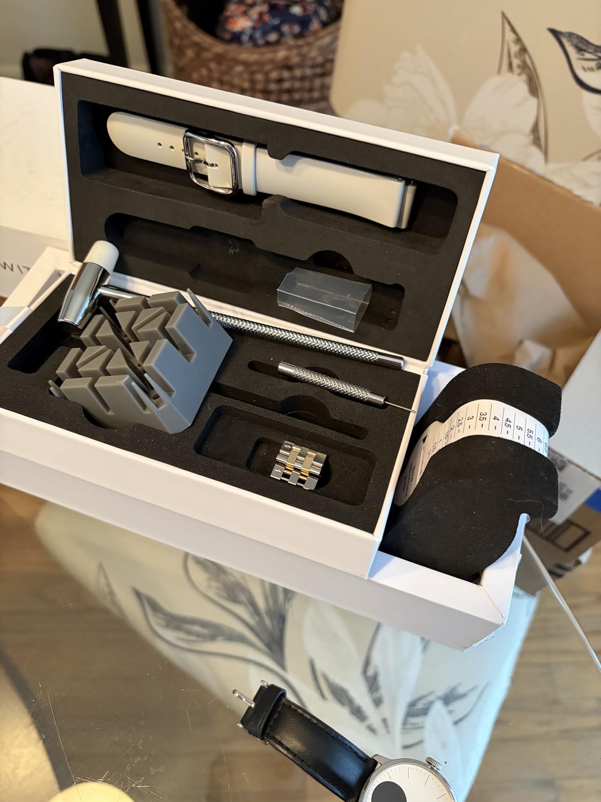 Withings Scanwatch Nova - Heart Health Hybrid Smart Watch for Men & Women - SPO2, Temperature Monitoring, Sleep, Respiratory Health, Cycle Monitoring, 30-day Battery Life, Apple iOS/Android customer photo 1