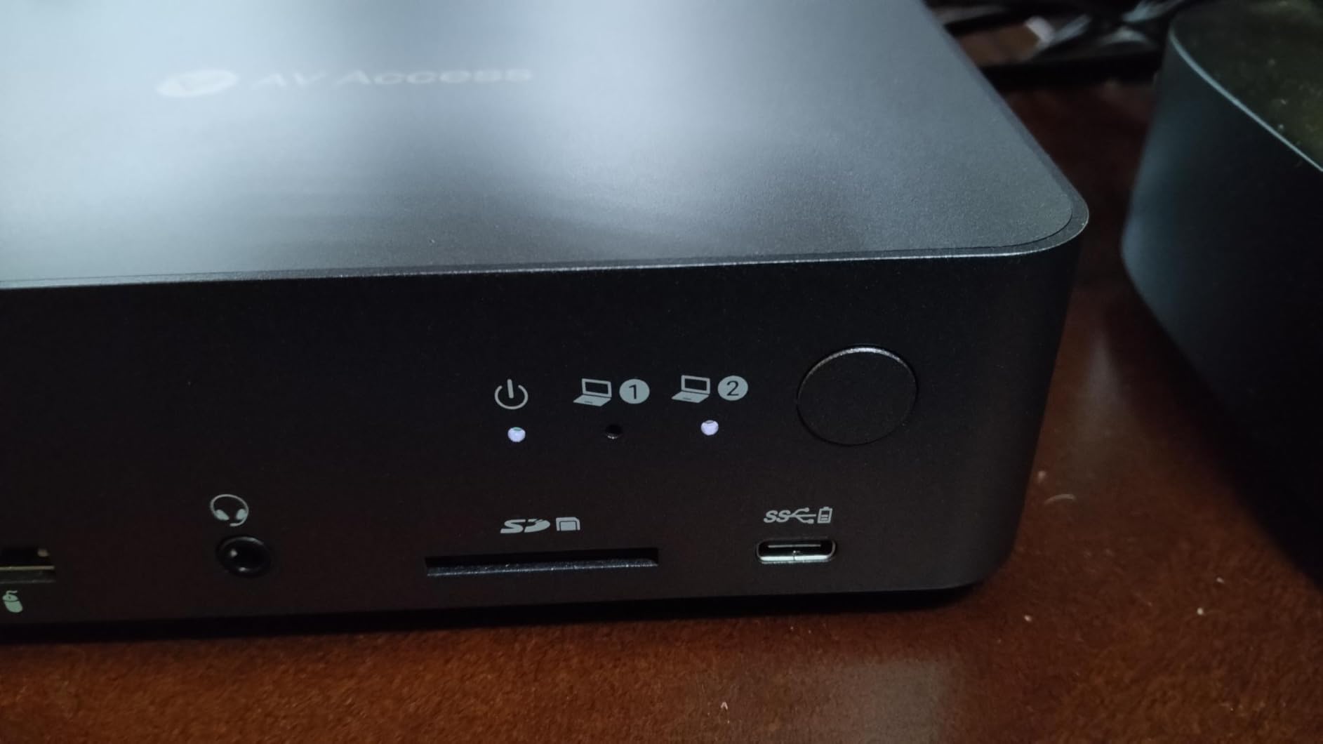 AV Access KVM Switch Dock 2 Monitors 2 Laptops, 4K KVM Switch Dual HDMI Monitor, 2 USB-C MST Ports, 60W PD for Each PC, 1G Ethernet, EDID Emulation, 2K@144Hz,1080P@240Hz,Ideal for Home Office & Gaming customer photo 1