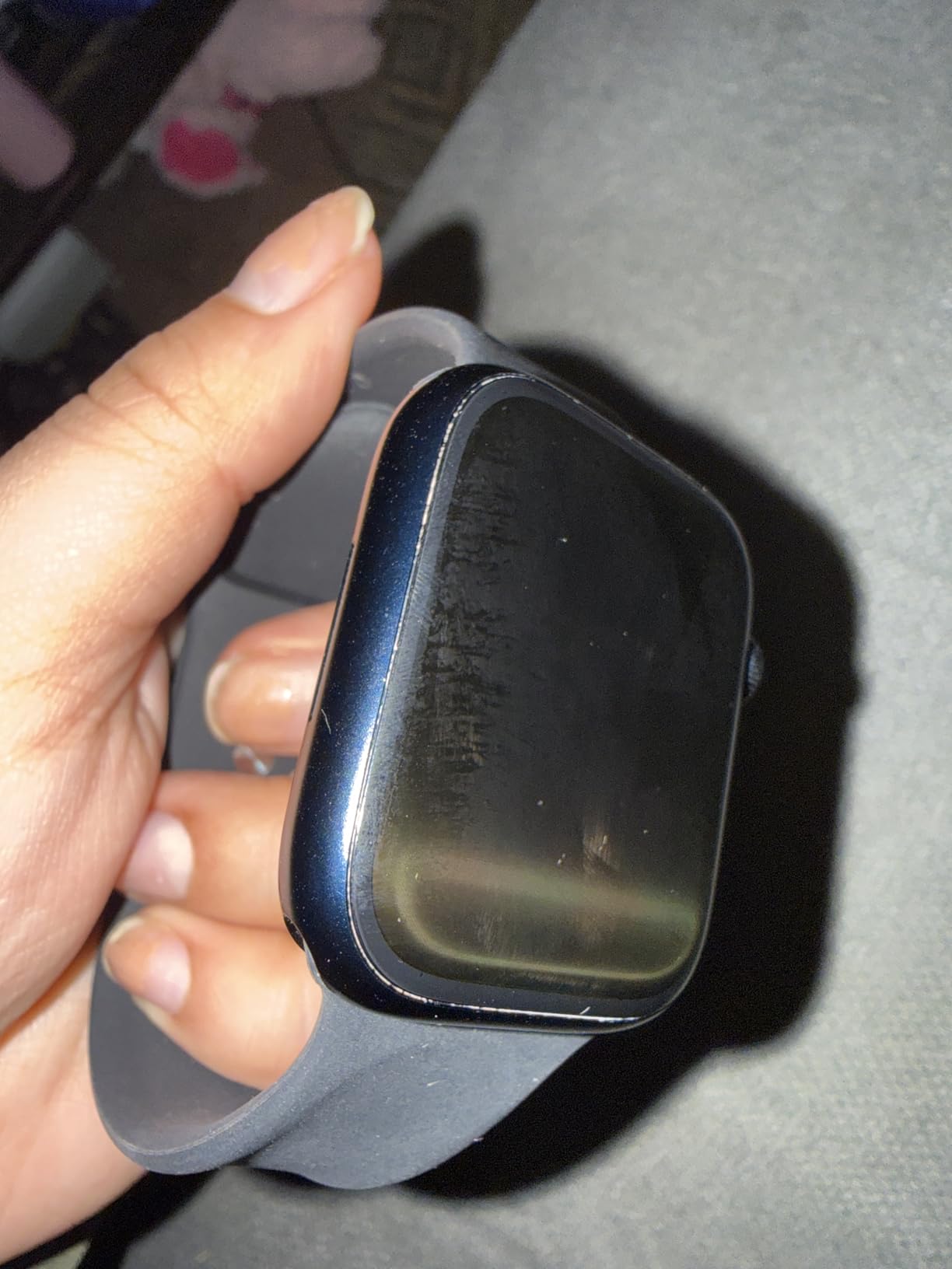 Apple Watch Series 9 (GPS + Cellular 45mm) Midnight Aluminum Case with Midnight Sport Band M/L (Renewed) customer photo 1