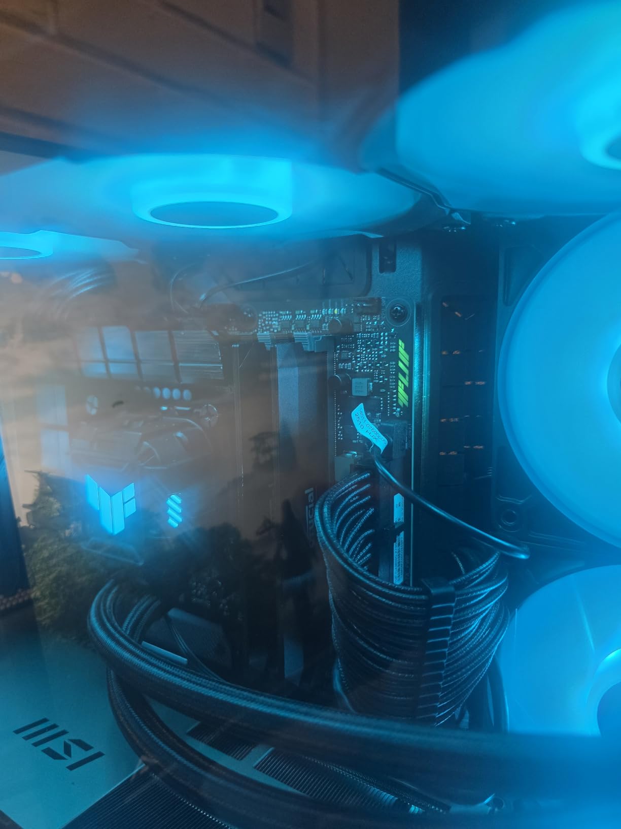 Crucial Pro 32GB DDR5 RAM Kit (2x16GB),CL36 6000MHz, Overclocking Desktop Gaming Memory, Intel XMP 3.0 & AMD Expo Compatible, Black - CP2K16G60C36U5B customer photo 1