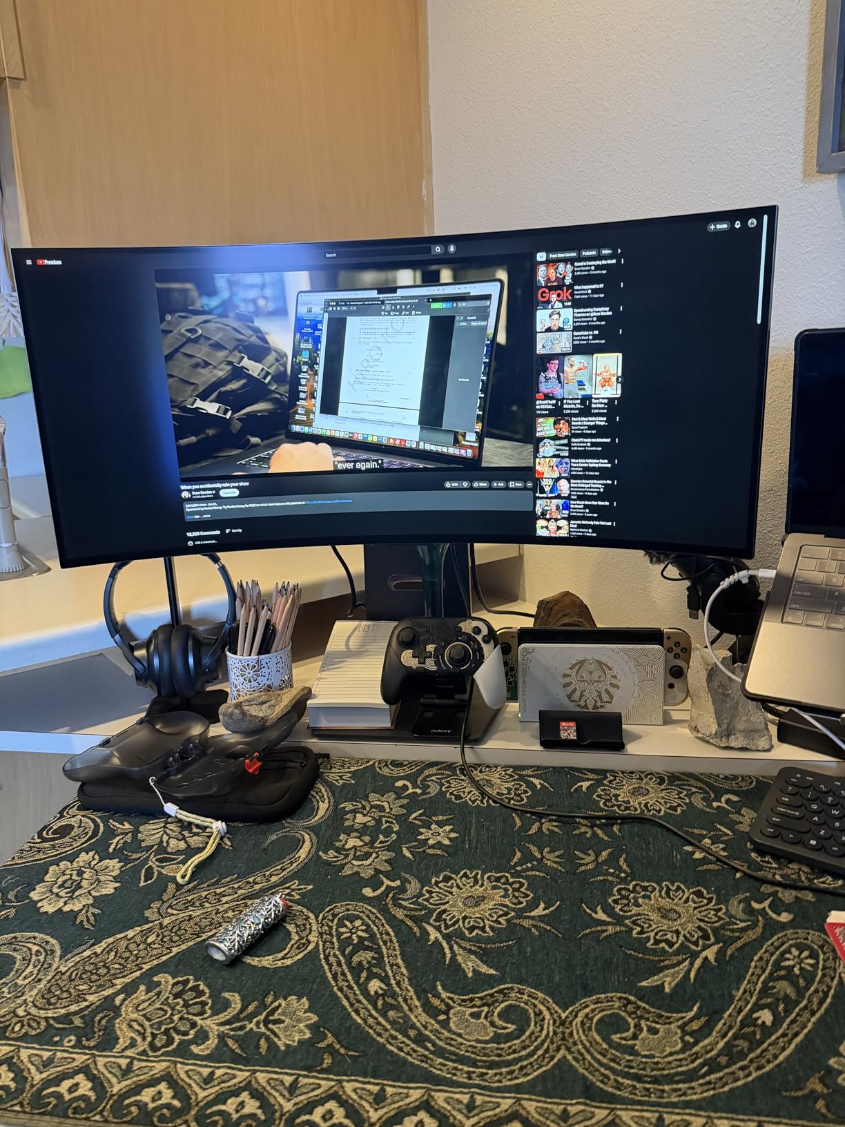 LG 34GS95QE 34-inch Ultragear OLED Curved Gaming Monitor WQHD 1440p 800R 240Hz 0.03ms AMD FreeSync Premium Pro NVIDIA G-Sync HDMI 2.1 DisplayPort Tilt/Height/Swivel Stand Black customer photo 2