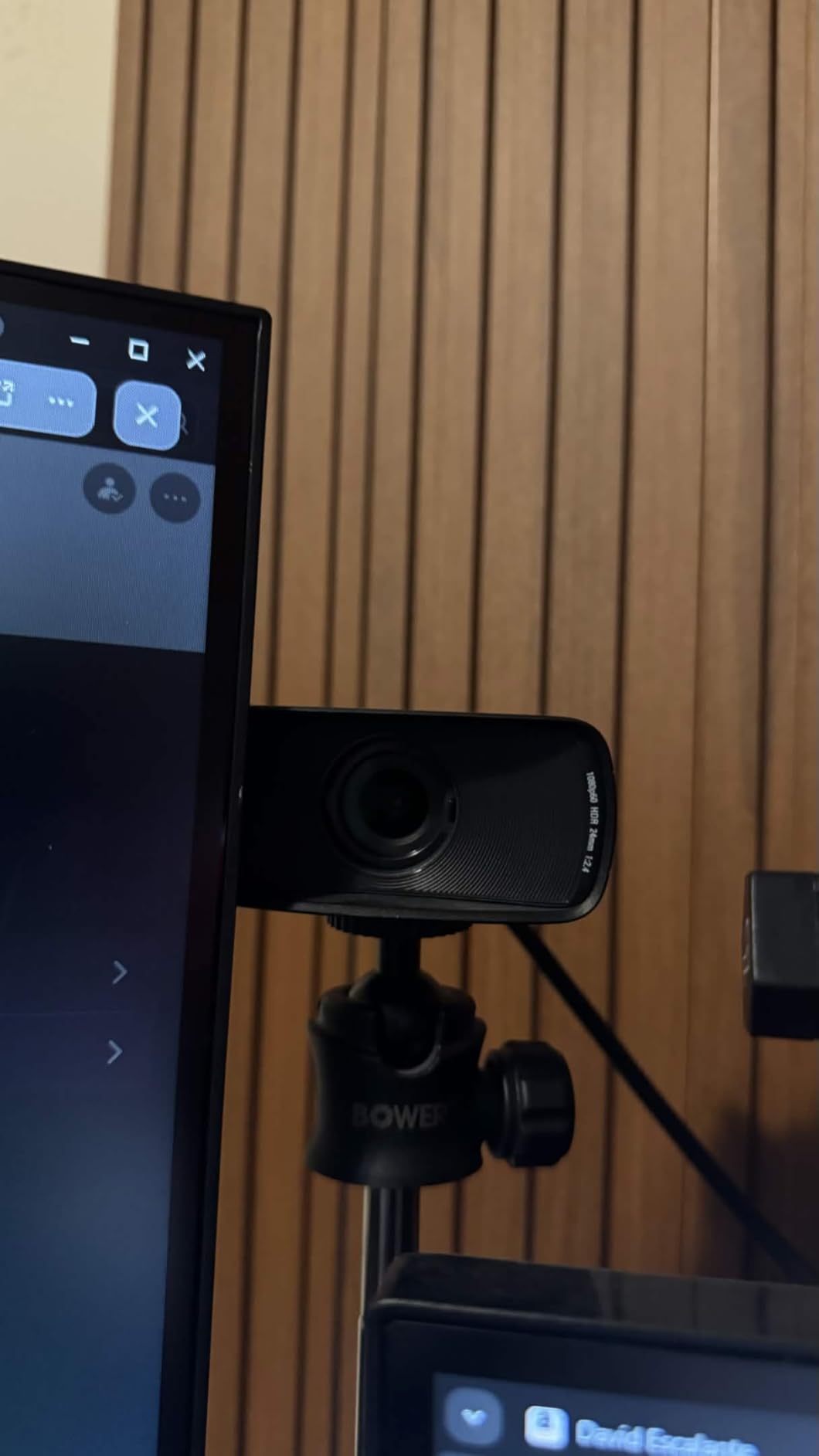 Elgato Facecam MK.2 - Premium Full HD 1080p Webcam for Streaming, Gaming, Video Calls, Recording, HDR Enabled, Sony Sensor, PTZ Control - Works with OBS, Zoom, Teams, and More, for PC/Mac customer photo 1