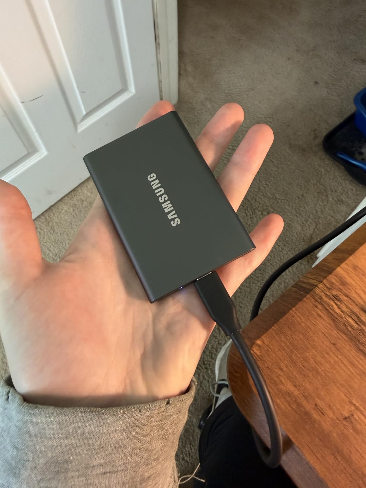 SAMSUNG T7 Portable SSD, 4TB External Solid State Drive, Speeds Up to 1,050MB/s, USB 3.2 Gen 2, Reliable Storage for Gaming, Students, Professionals, MU-PC4T0T/AM, Gray customer photo 1