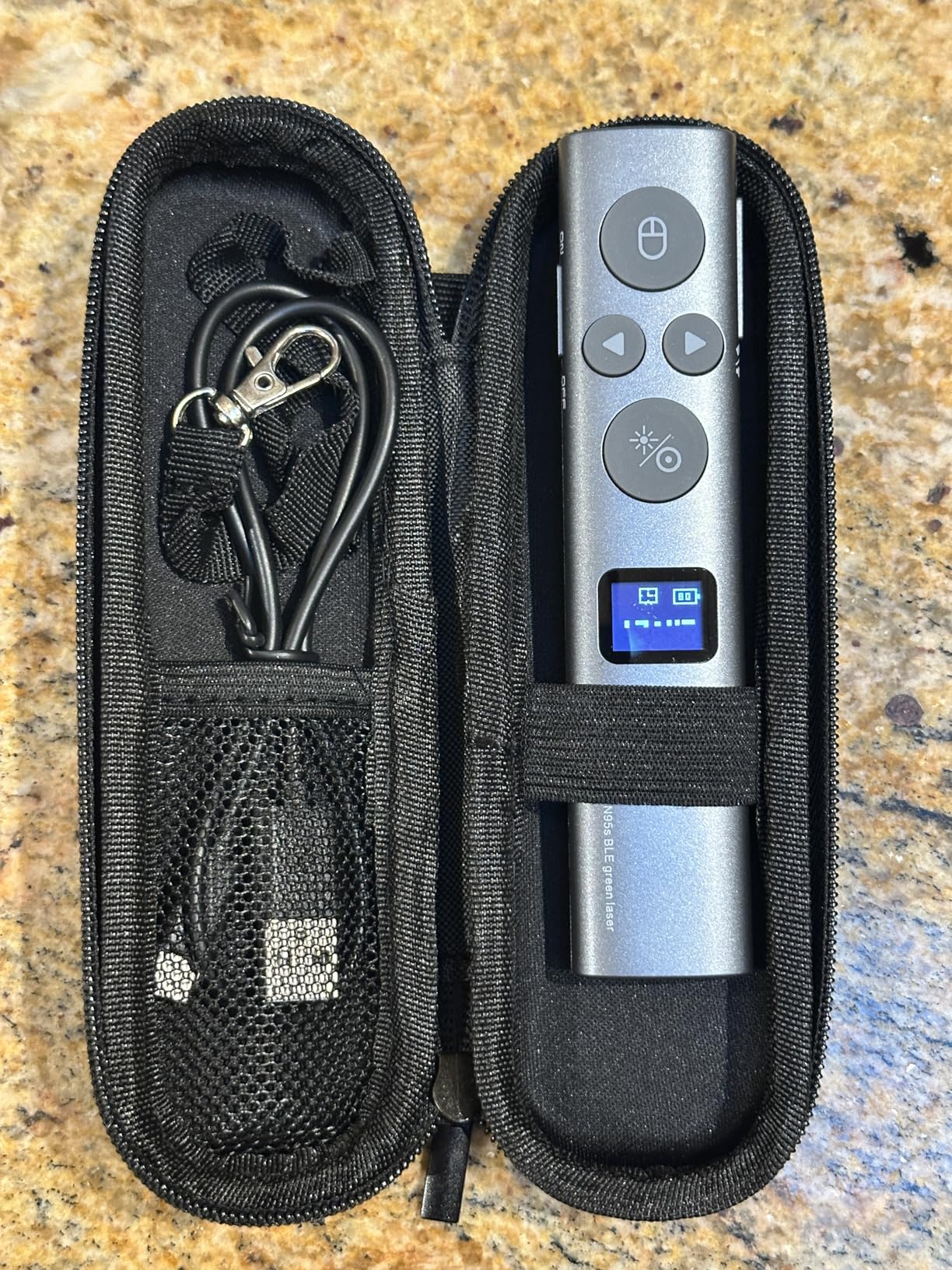 Norwii Presentation Clicker with Digital Pointer for TV LED LCD Screen, Presentation Remote, Slide Clicker, Wireless Presenter with Highlight, Magnify, Mouse Left Click - N95s Pro 32G(Red Light) customer photo 2