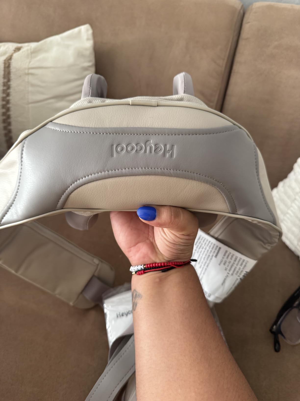 Heycool Cordless Neck Massager with Heat, FSA Eligible HSA 4D Deep Kneading Neck Shoulder Massager for Pain, Shiatsu Back Massager for Shoulder, Gifts for Women, Men customer photo 1