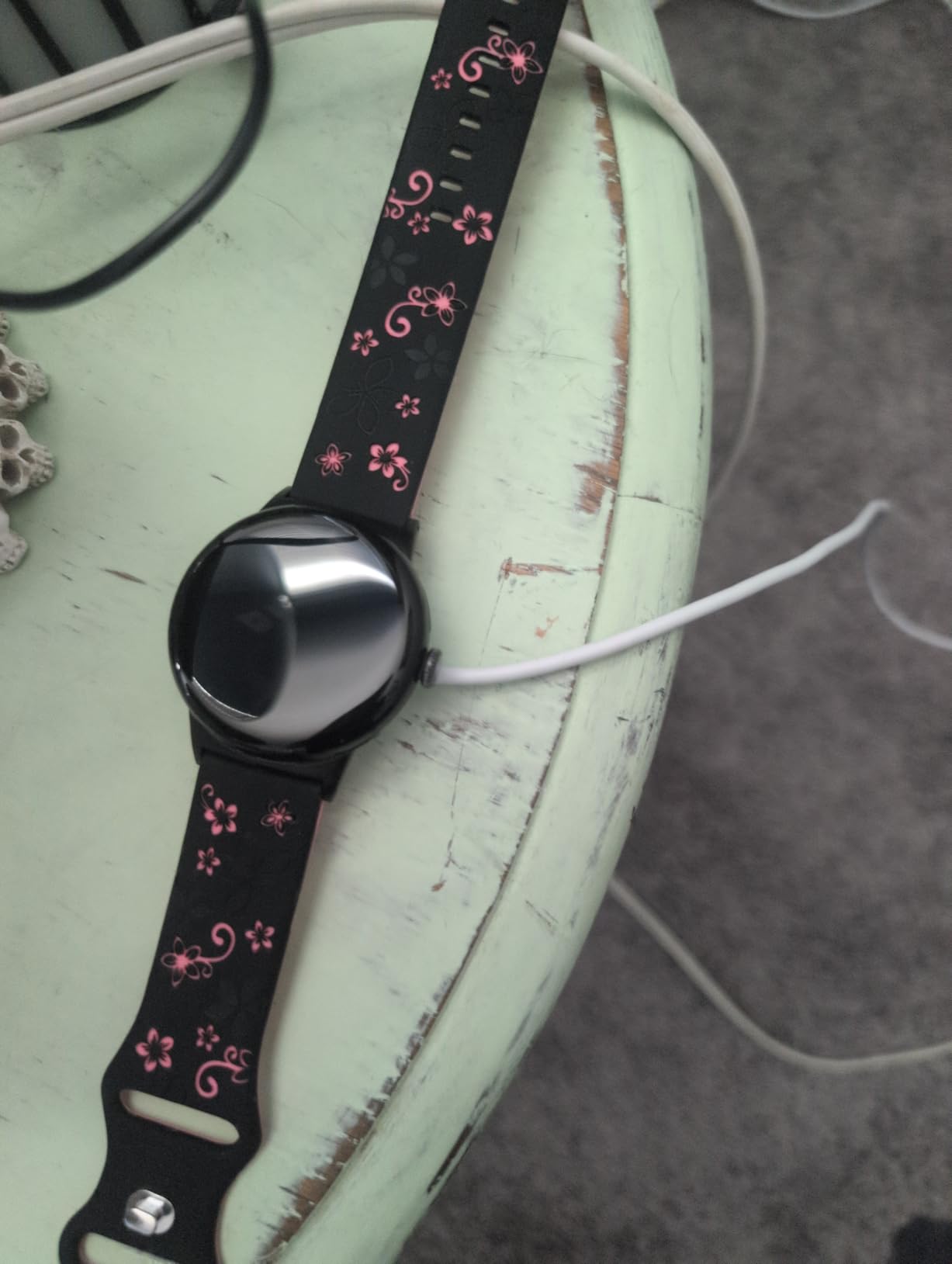 Pixel Watch 3 (45mm) 2024 Model - Android Smartwatch, Heart Rate Tracking, Fitbit Advanced Running, Fitness Insights, 24-Hour Battery - Polished Silver Aluminum Case - Porcelain Band - Wi-Fi customer photo 1