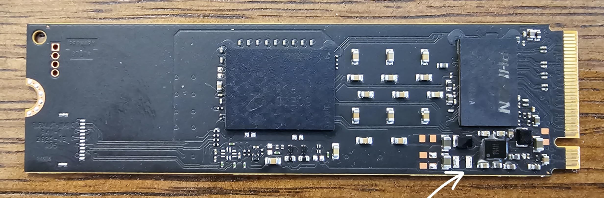 Crucial P310 1TB SSD, PCIe Gen4 NVMe M.2 2280, Up to 7,100MB/s, for Laptop, Desktop (PC), & Handheld Gaming Consoles, Includes Acronis Data Recovery Software, Solid State Drive - CT1000P310SSD801 customer photo 1