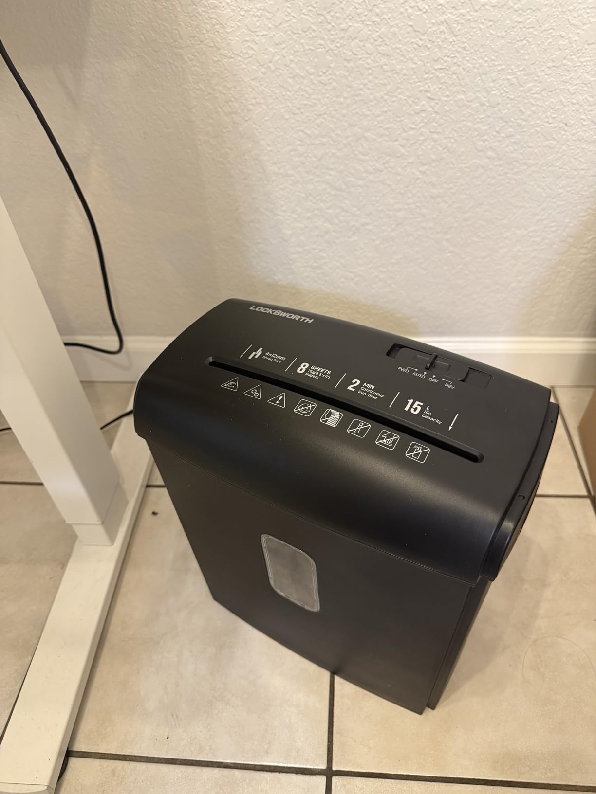 Locksworth 8-Sheet Micro Cut Paper Shredder P-4 High Security for Home Office Use with Handle, Shreds Credit Card/Staple 4 Gallons(Black) Visual Window Wastebasket customer photo 2