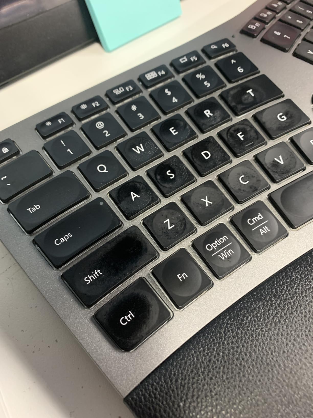 ProtoArc Backlit Bluetooth Ergonomic Keyboard, EK01 Plus Full Size Wireless Split Keyboard with Dual Bluetooth and USB, Cushioned Wrist Rest, Rechargeable, Compatible with Windows/Mac/Android, Blue customer photo 2