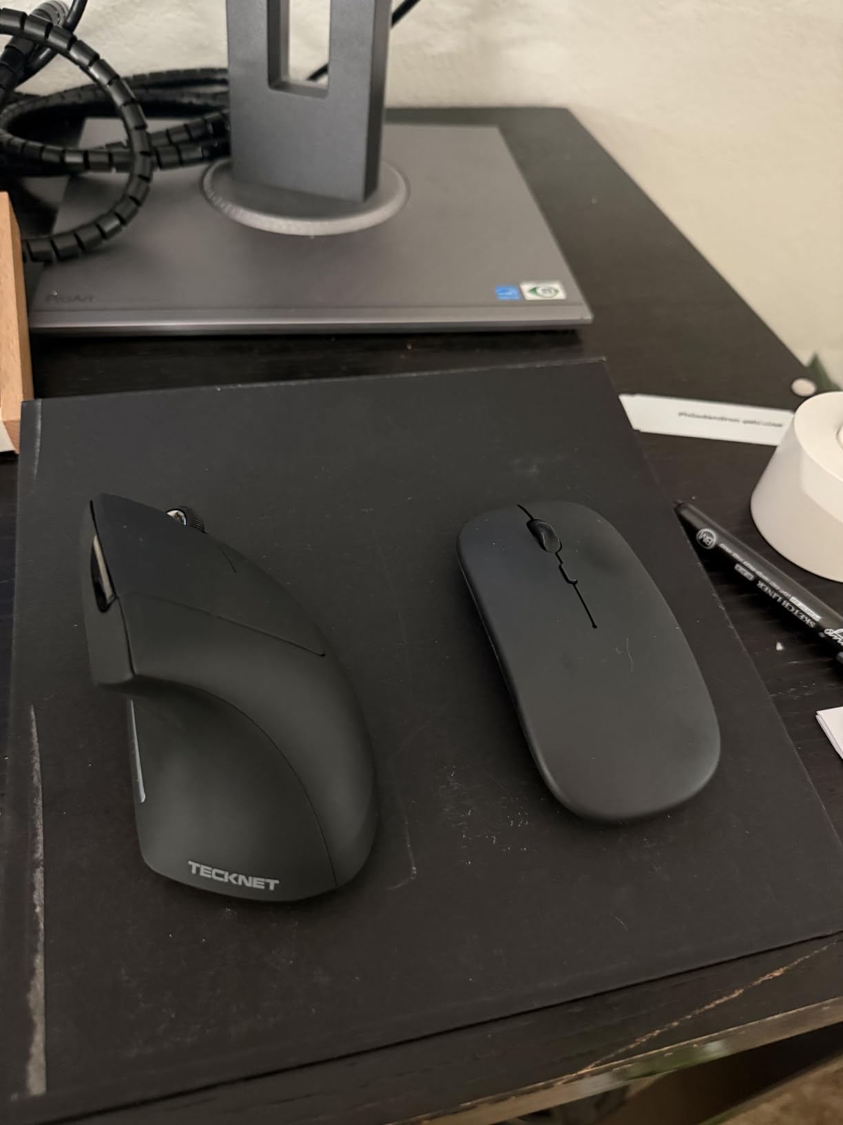 TECKNET Ergonomic Mouse, Wireless Bluetooth Vertical Mouse, 4800 DPI Optical Tracking, 6 Adjustable DPI, Quiet Clicks, 2.4GHz with USB A Receiver, 12 Months Battery, 6 Buttons, Wide Compatibility customer photo 2