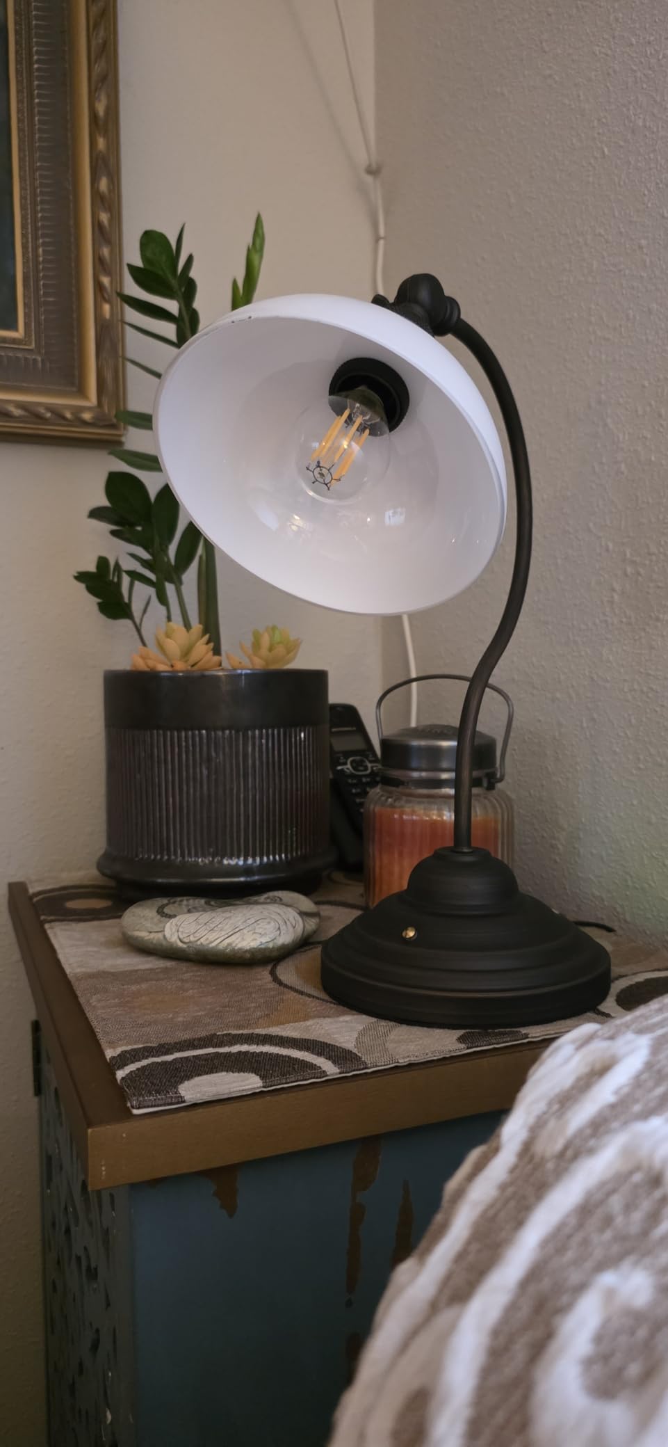 O'Bright Bankers - Cordless LED Table Lamp, Battery-Operated, Rechargeable, 3-Level Dimming, Universal USB-C Charging, 180 Degree Swivel Head, Luxury Metal Shade, Antique Brass customer photo 1