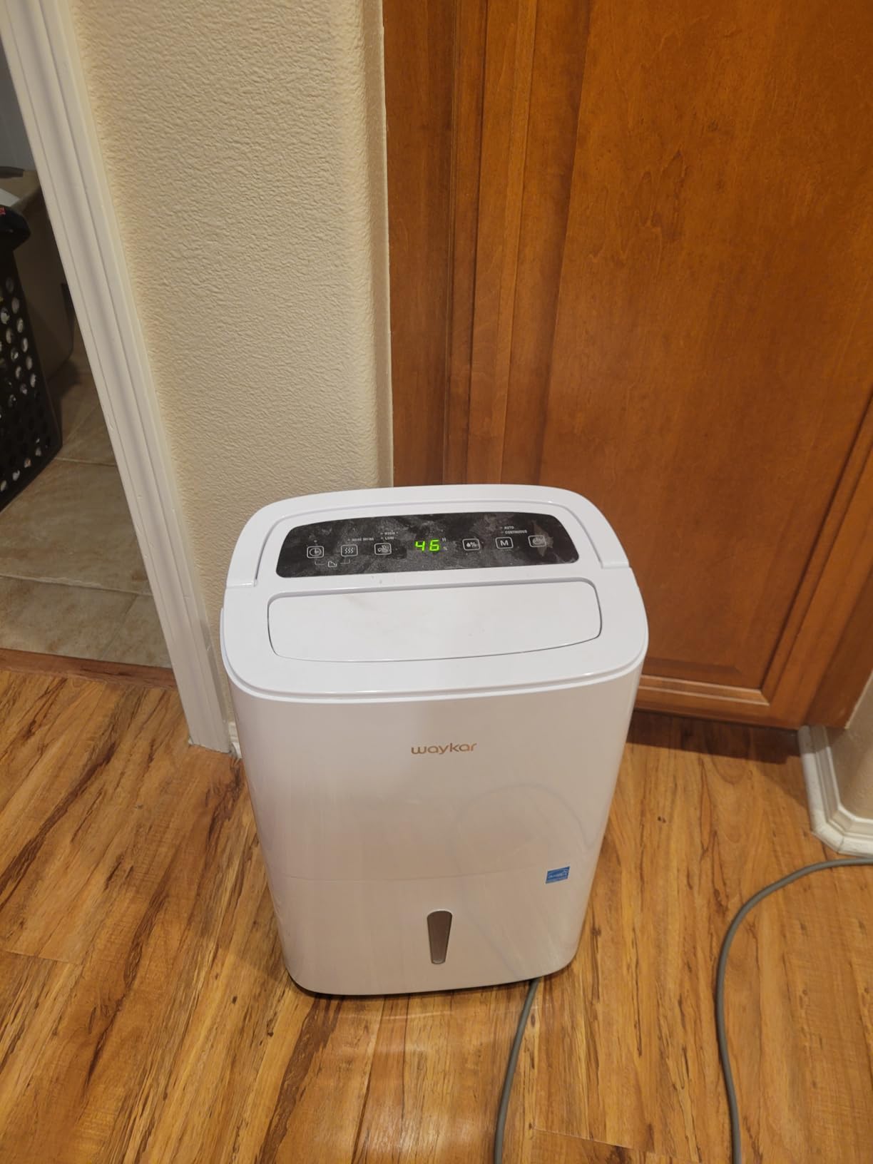 Waykar 2000 Sq. Ft 34 Pints 2025 Most Efficient Energy Star Dehumidifier for Home and Basement with Auto or Manual Drainage, Quiet 33dB Operation, 0.62 Gallon Water Tank Capacity customer photo 1