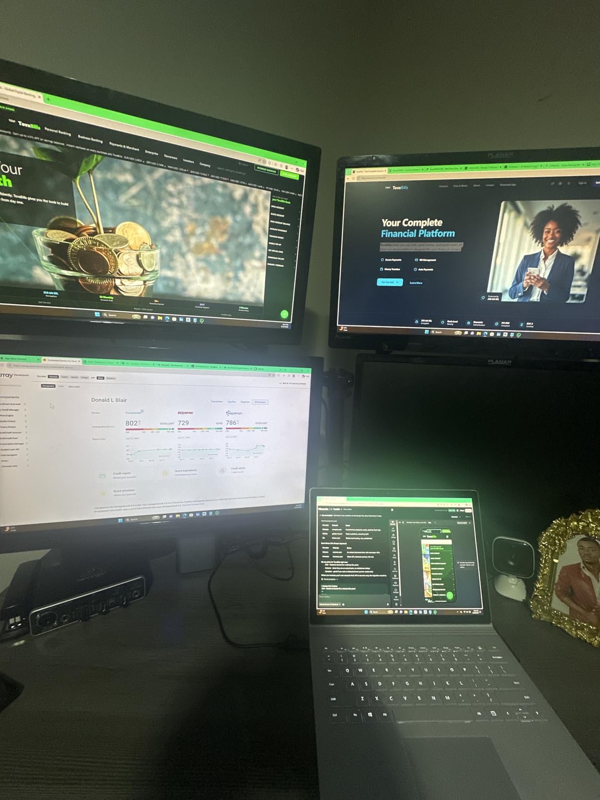 TobenONE DisplayLink Docking Station 4 Monitor with 4 HDMI, 18-in-1 Quad/Triple 4K@60Hz Display Dock with 120W Power Supply for Thunderbolt 5/4/3, USB4, USB-C Windows, MacBook(8 USB, Ethernet, etc) customer photo 1