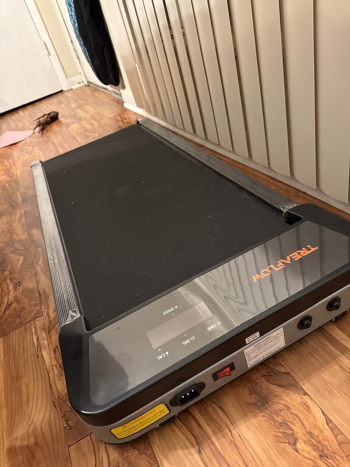 TREAFLOW Walking Pad,Treadmill with Incline for Home Office, 2.5HP Portable Under Desk Treadmill with 265 Lbs Capacity,Remote Control, Led Display customer photo 1