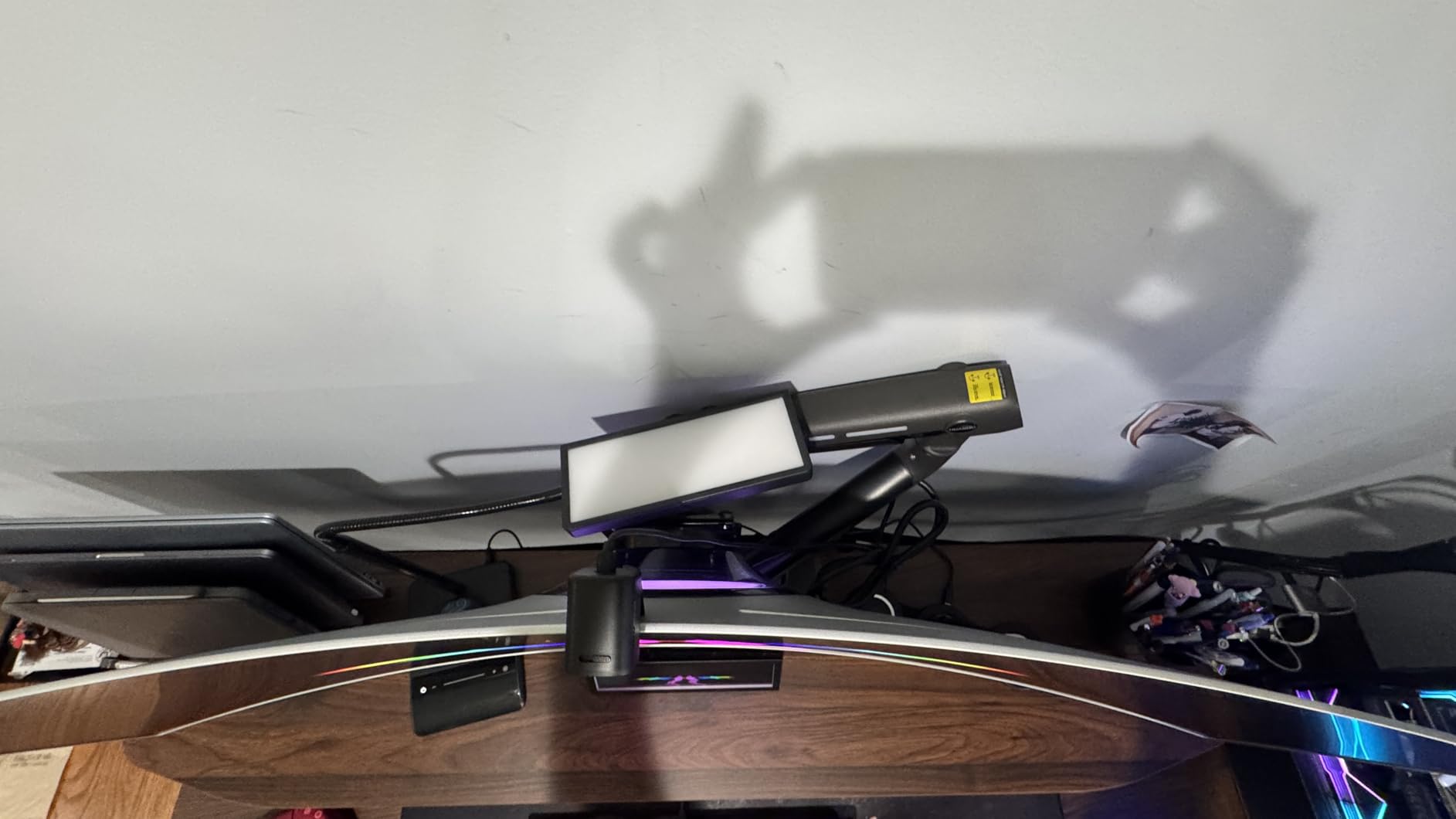 HUANUO TitanLift Heavy Duty Monitor Arm for Screens up to 49