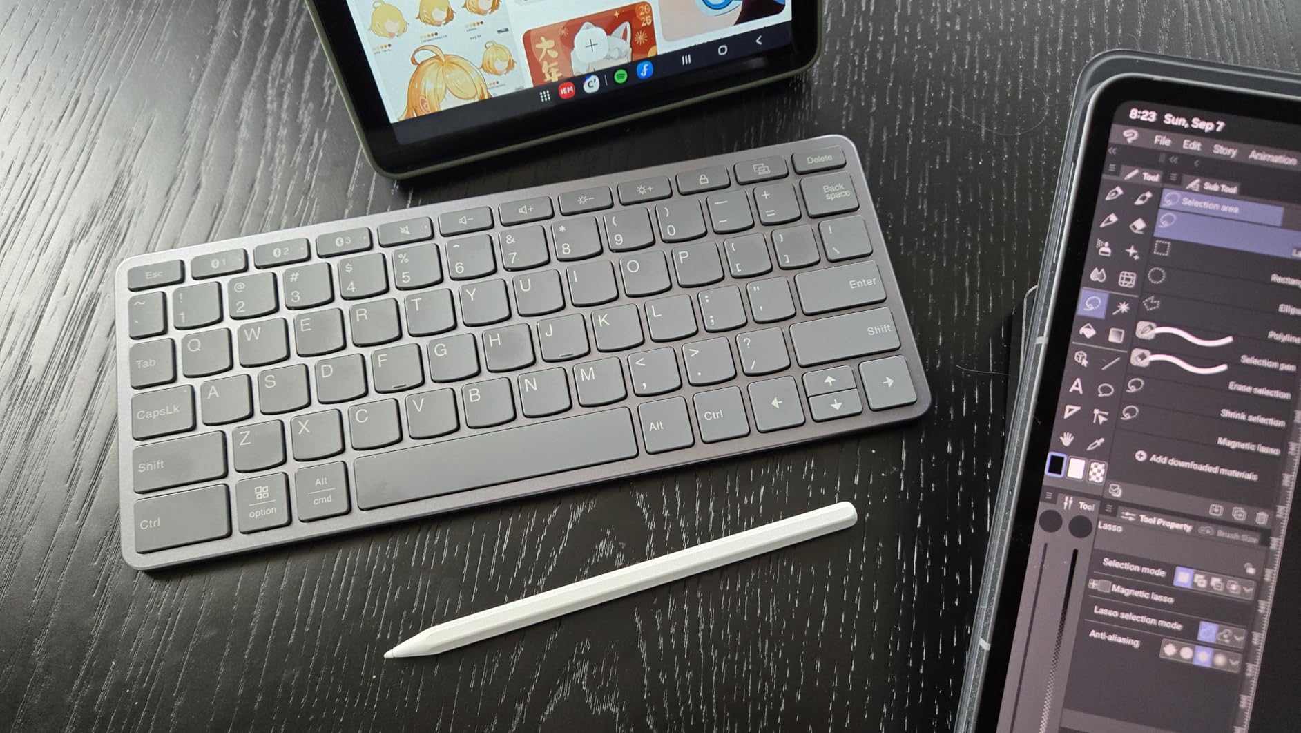 Lenovo Multi-Device Wireless Bluetooth Keyboard, Connect Up to 3 Devices Simultaneously, Compatible with iOS, Android, Windows, Slim Profile, Rechargeable, 60-Hour Battery Life, Iron Grey customer photo 2