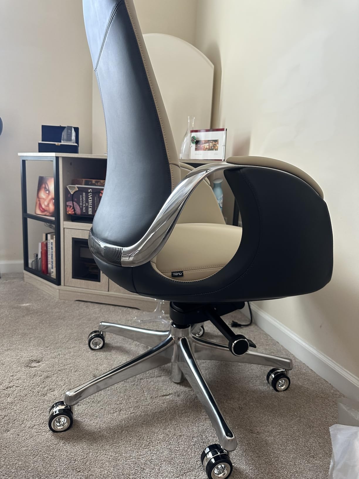 TOMU Top Grain Genuine Leather Executive Office Chair Brown, Luxury Office Chair with Aluminum Sturdy Base, High Back Ergonomic Boss Chair for Long Hours, Reclining and Rolling smoothly, (Brown) customer photo 2