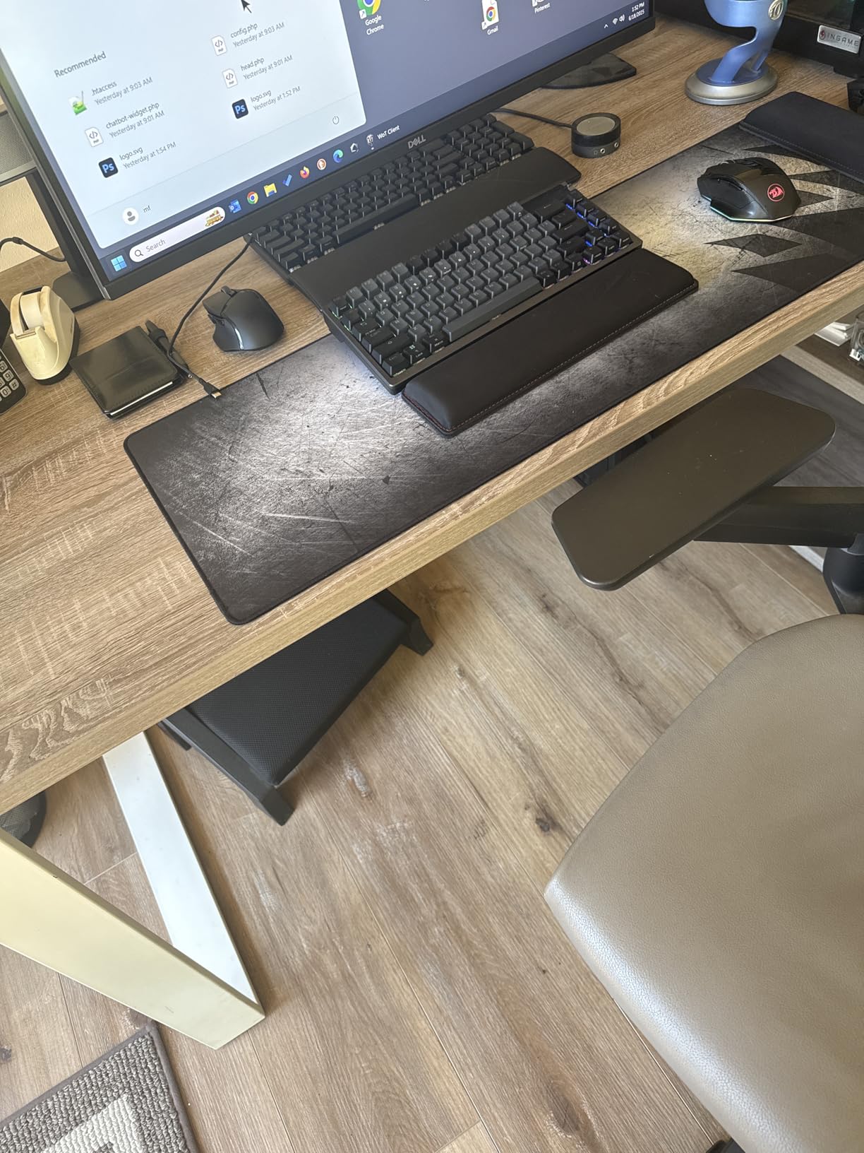 MOUNT PRO Heavy Duty Monitor Arm for Max 49 Inch Ultrawide Screens up to 44 lbs, Aluminum Premium Single Monitor Mount for Samsung Odyssey G9 and More, Adjustable Display Desk Stand, VESA 100x100mm customer photo 1