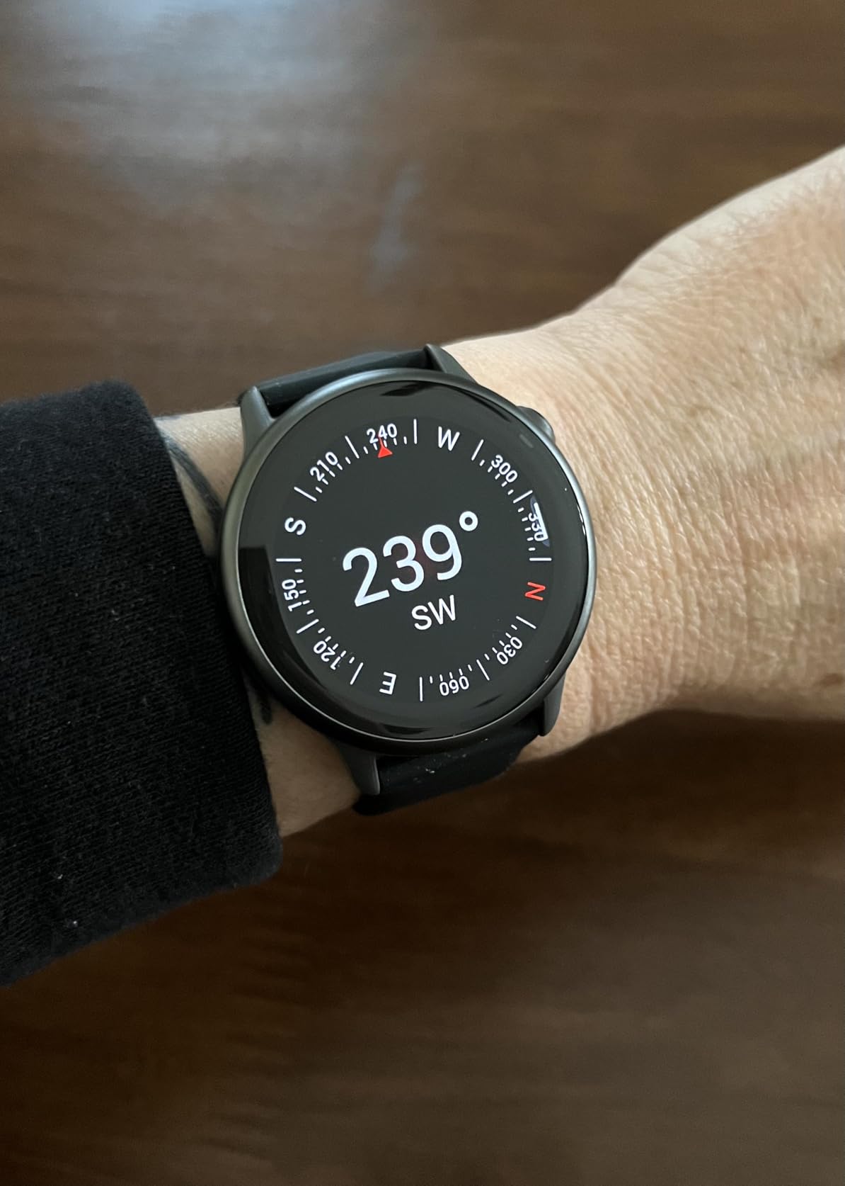 Garmin vívoactive 6, Health and Fitness GPS Smartwatch, AMOLED Display, Up to 11 Days of Battery, Slate with Black Band customer photo 1