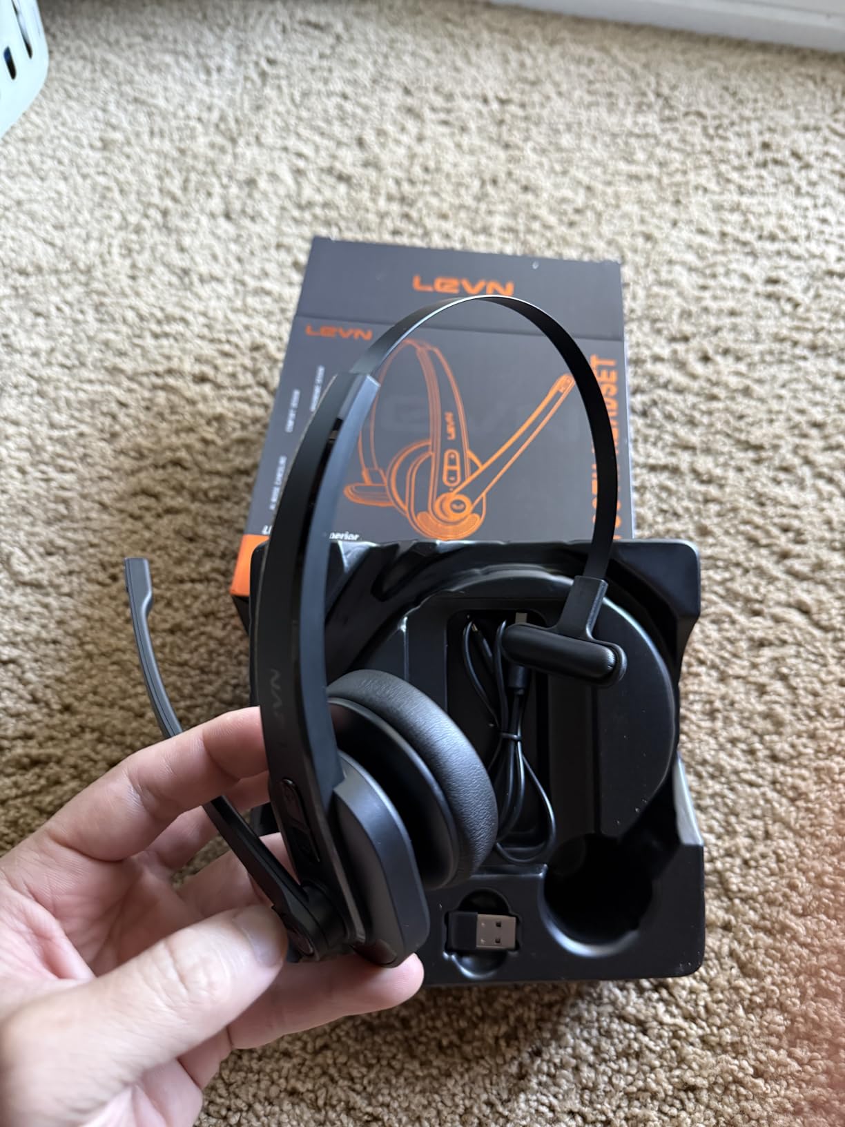 LEVN Wireless Headset with Mic for Work, Bluetooth Headset with Microphone-AI Noise Cancelling, Single-Ear Wireless Headphones with Mic & USB Dongle for PC/Computer/Call Center/Laptop/Teams/Zoom/Home customer photo 1