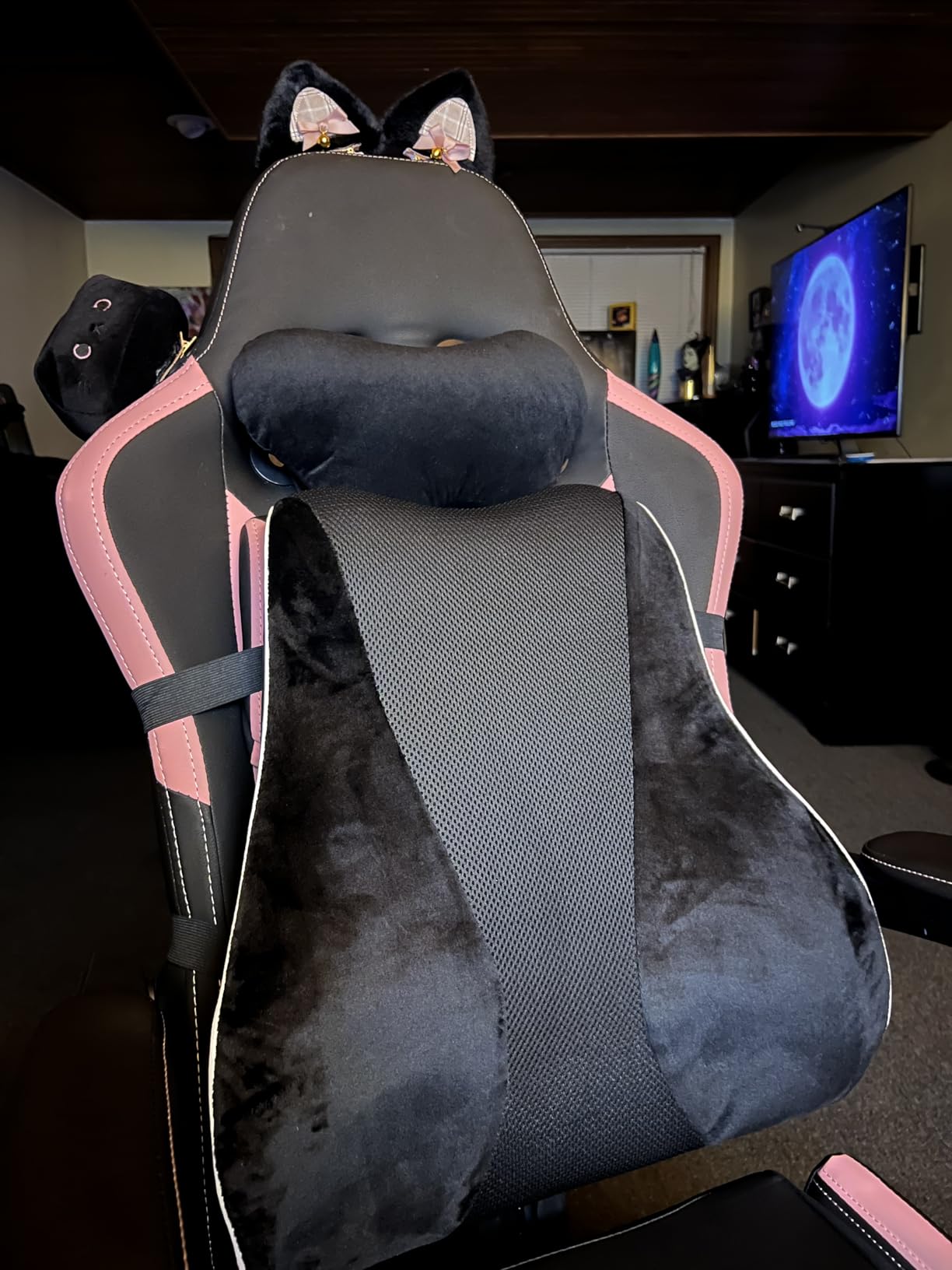CloudBliss Ergonomic Lumbar Support Pillow - Memory Foam for Lower Back Pain Relief, Adjustable Straps & Mesh Cover for Office, Gaming, Car Seat & Home Essentials (Black) customer photo 1