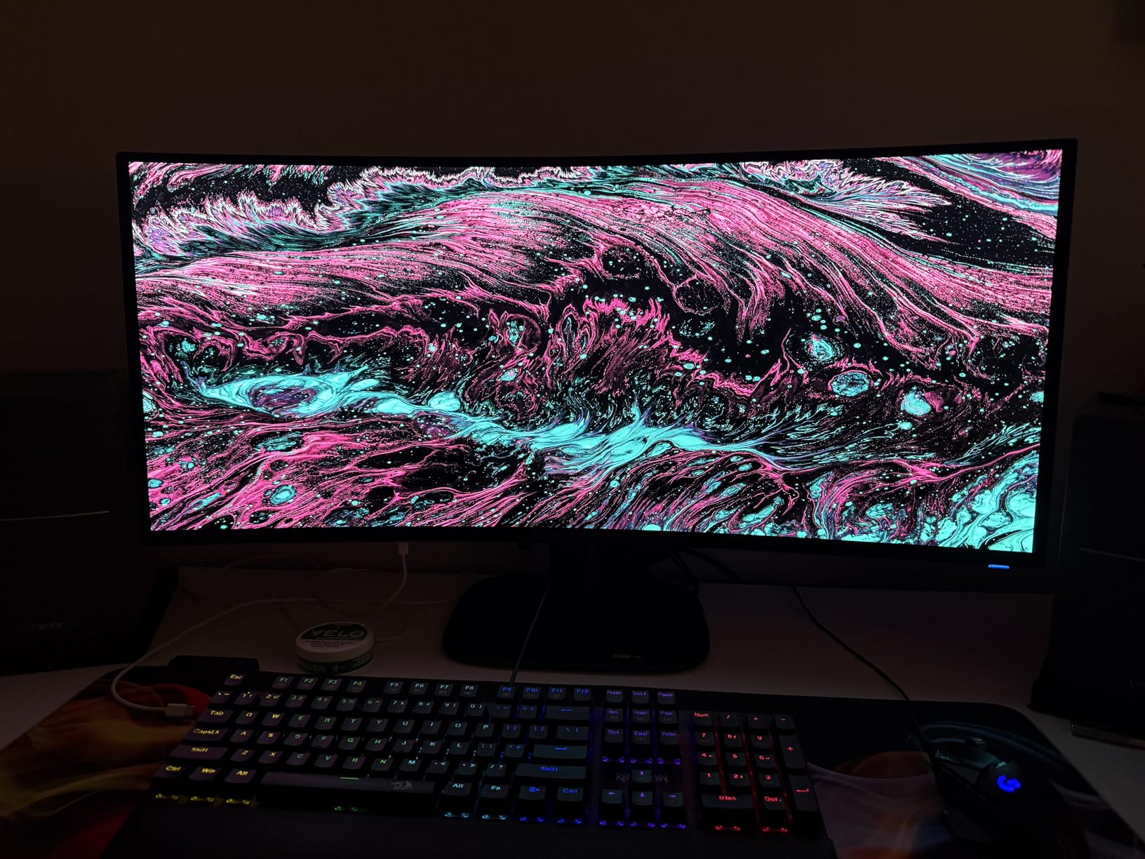 Alienware 34 240Hz QD-OLED Curved Gaming Monitor - AW3425DW - 34.2-inch WQHD (3440 x 1440) 0.03ms Display, 1800R Curve, AMD FreeSync Premium Pro, VESA AdaptiveSync, DisplayHDR TrueBlack 400 customer photo 2