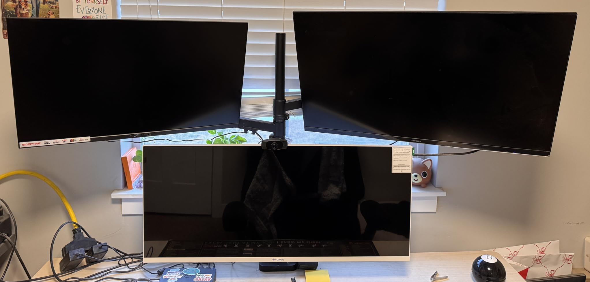 Triple Monitor Mount up to 49 inches, Fully Adjustable Heavy Duty 3 Monitor Arm with Gas Spring, Desk Mount for 3 Screens, C-Clamp & Grommet Base, Holds 44 lbs, Black customer photo 2