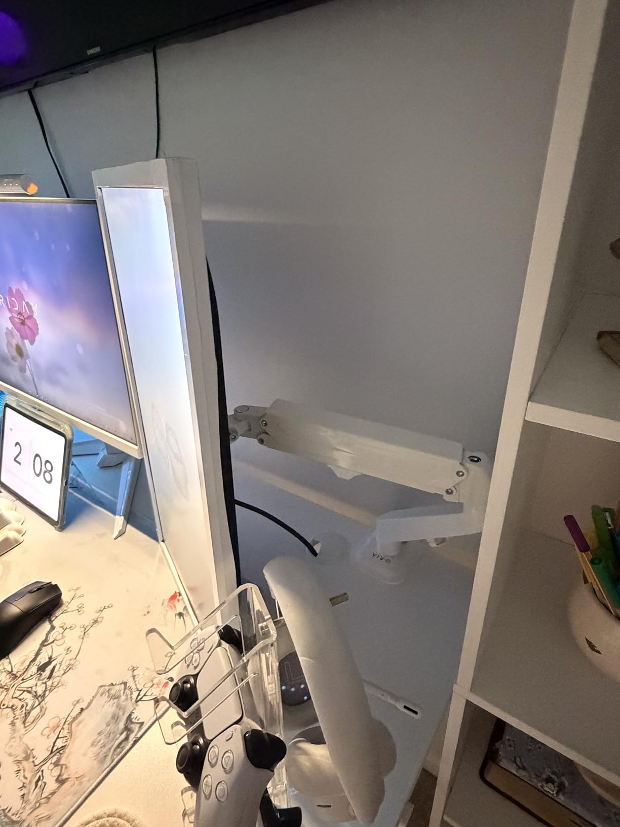 VIVO Heavy Duty Aluminum Ultrawide Monitor Tension Arm for up to 49 inch Screens, Holds 44 lbs, Premium Desk Mount Stand Designed for Samsung Odyssey G9 and More, White, STAND-V101VW customer photo 2