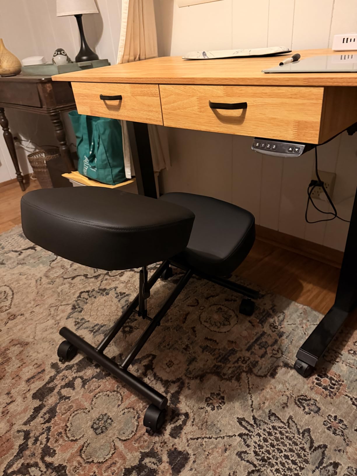 Giantex Ergonomic Kneeling Chair for Office, Knee Stool Chair w/Adjustable Height and Seat Angle to Relieve Pain, Posture Desk Chair w/Lockable Universal Wheels, Thick Padded Cushions, Black (1) customer photo 1
