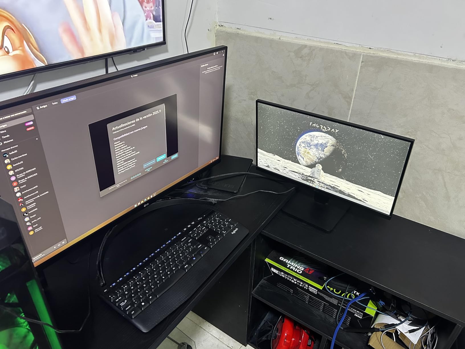 LG 32UR550K-B 32-inch Ultrafine 4K UHD (3840 x 2160) Computer Monitor, HDR10, 60Hz, HDMI, DisplayPort, Tilt/Height/Pivot Adjustable Stand, Black customer photo 1