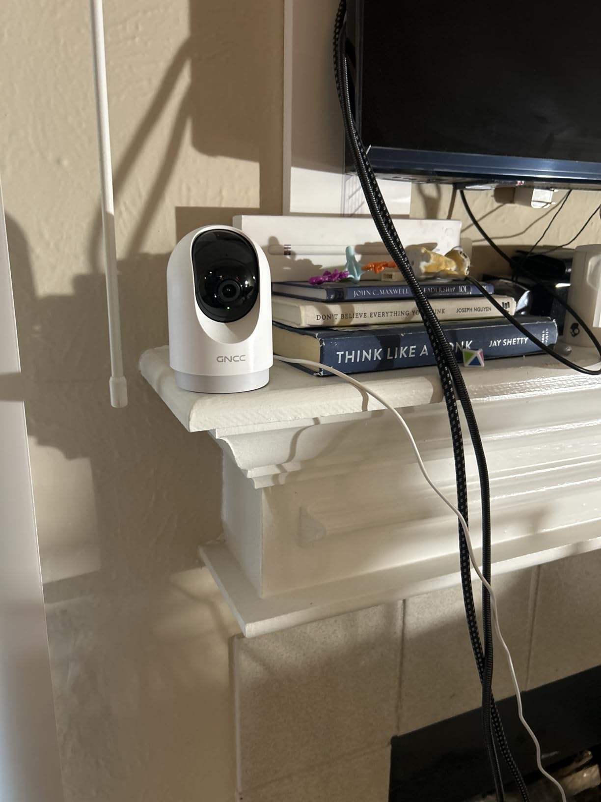 GNCC 2K Security Cameras 4pcs, Home Security Camera Indoor with 360° Motion Detection for Pets/Baby/Dog, Two-Way Audio, Night Vision, 24/7 SD Card Storage, Cloud Storage, Compatible with Alexa customer photo 1