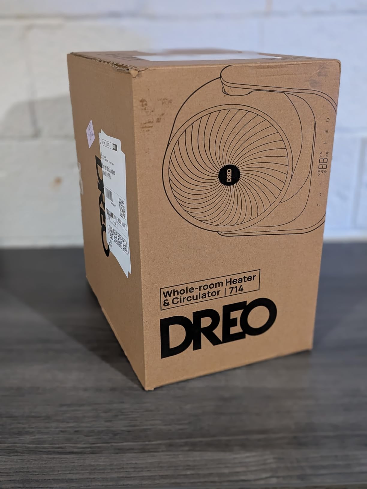 DREO Whole Room Heater 714, 60° Vertical & 90° Horizontal 3D Oscillating Heating, 12 ft/s Long-Range Circulator, 3 Heat & 3 Fan Settings, Space Heaters for Indoor Use, Bedroom, Office, Black customer photo 1