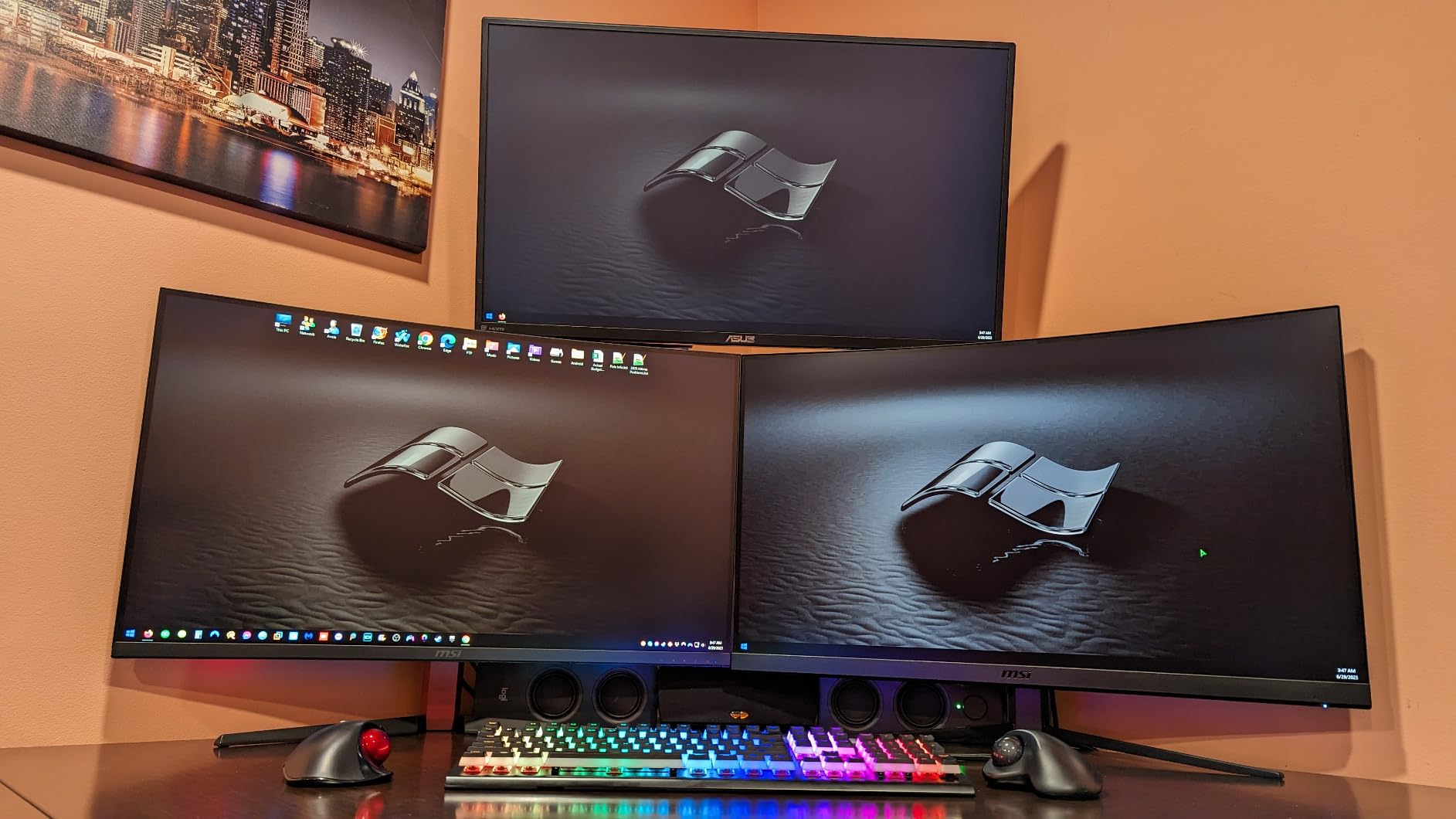 MOUNTUP Monitor Wall Mount for 49 45 43 40 35 32 27 24 Inch Screens, Heavy Duty Wall Monitor Mount, Holds 4.4 to 44 lbs, Ultrawide Monitors Arm Wall Mount, VESA Mount 75x75/100x100mm customer photo 2
