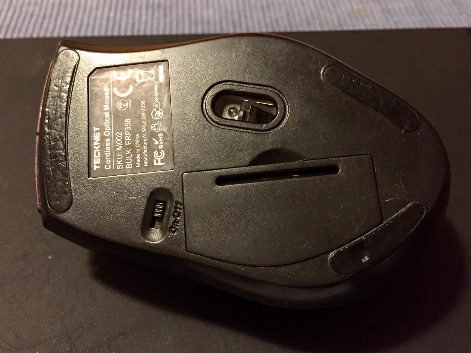 TECKNET Pro Wireless Trackball Mouse, Bluetooth Mouse with Ergonomic Thumb Control, USB-C Rechargeable, RGB Light Mice with Adjustable DPI, 3-Device Connectivity (BT or 2.4G), for PC/Mac/Laptop - Black customer photo 2