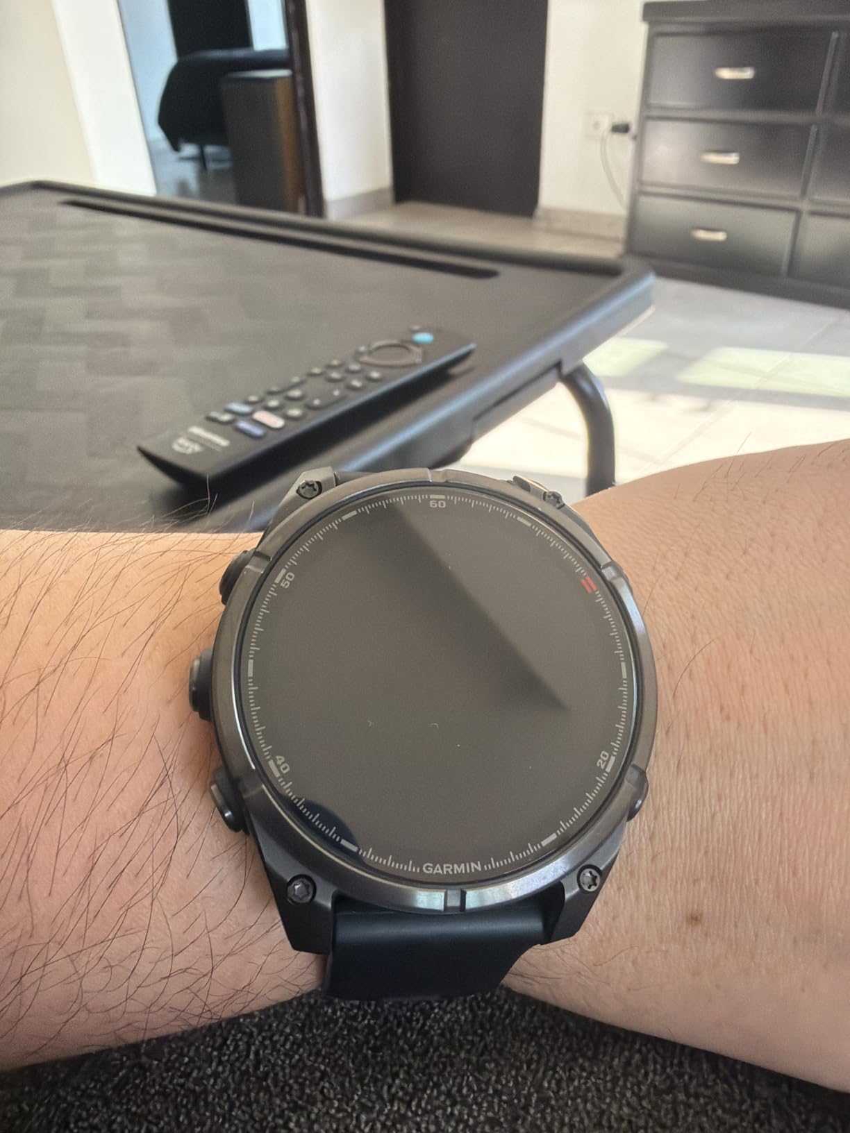 Garmin fēnix 8 Pro, 51mm, AMOLED Display, Premium Connected Multisport GPS Smartwatch, inReach Technology, Sapphire, Carbon Gray DLC Titanium with Black/Pebble Gray Silicone Band customer photo 1