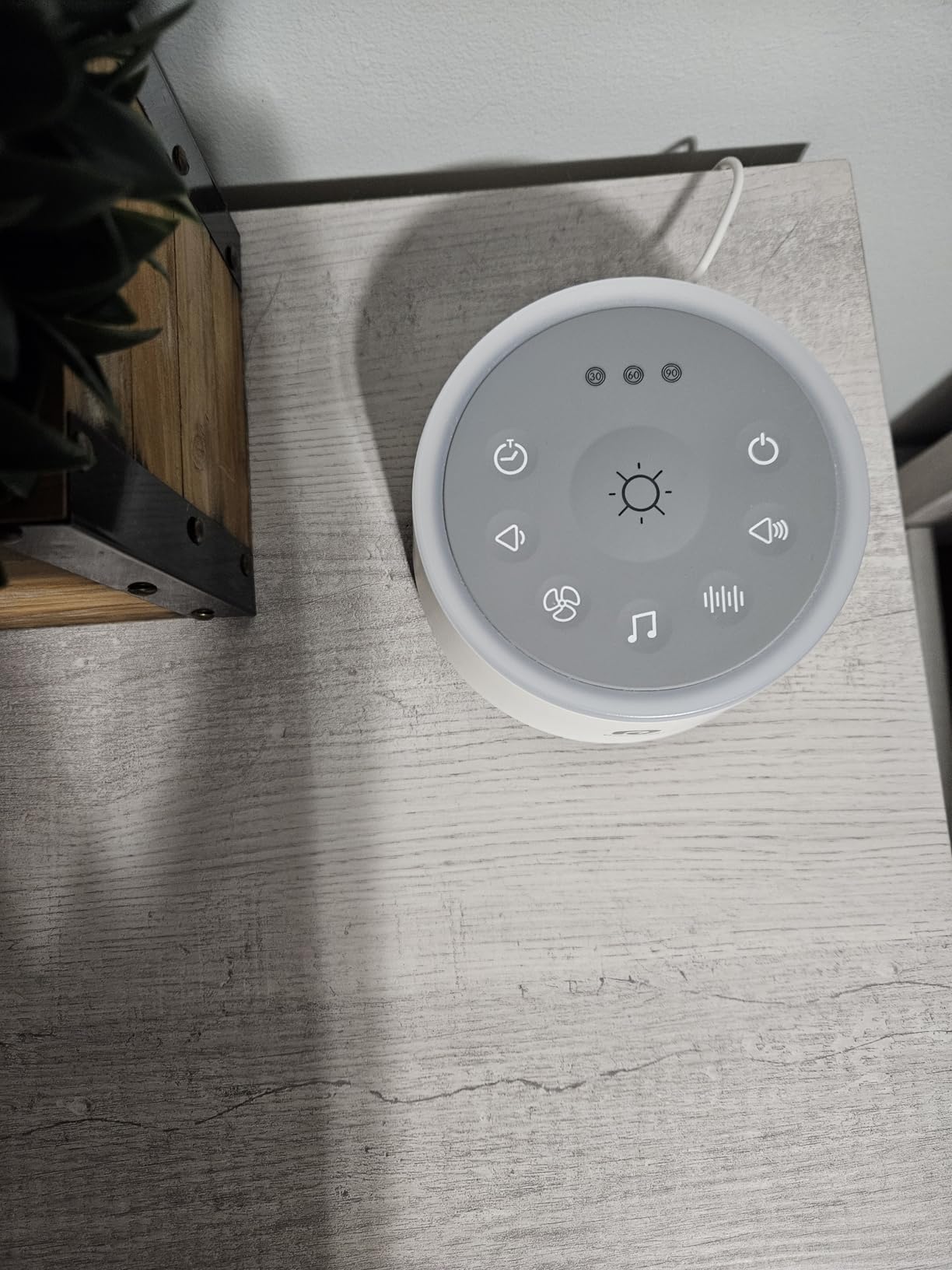 Dreamegg White Noise Machine for Adults - 10W Powerful Sound Machine with 29 Soothing Sounds, Noise Masking for Snoring, Traffic & Office Privacy, Ideal for Home, Travel & Deep Sleep customer photo 2