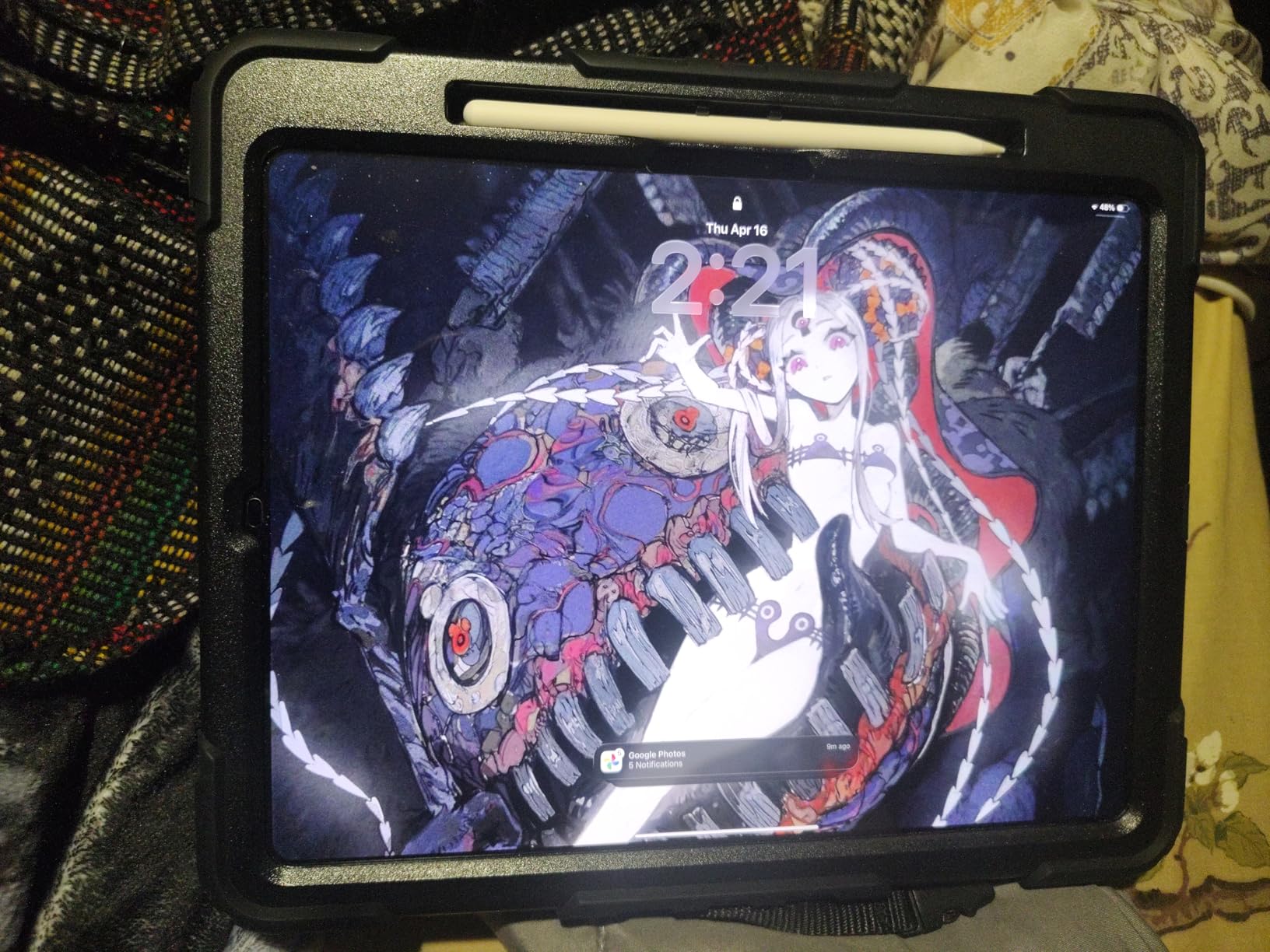 iPad Pro 13-inch (M5): Ultra Retina XDR Display, 256GB, Landscape 12MP Front Camera/12MP Back Camera, LiDAR Scanner, Wi-Fi 7 with Apple N1, Face ID, All-Day Battery Life - Space Black customer photo 1