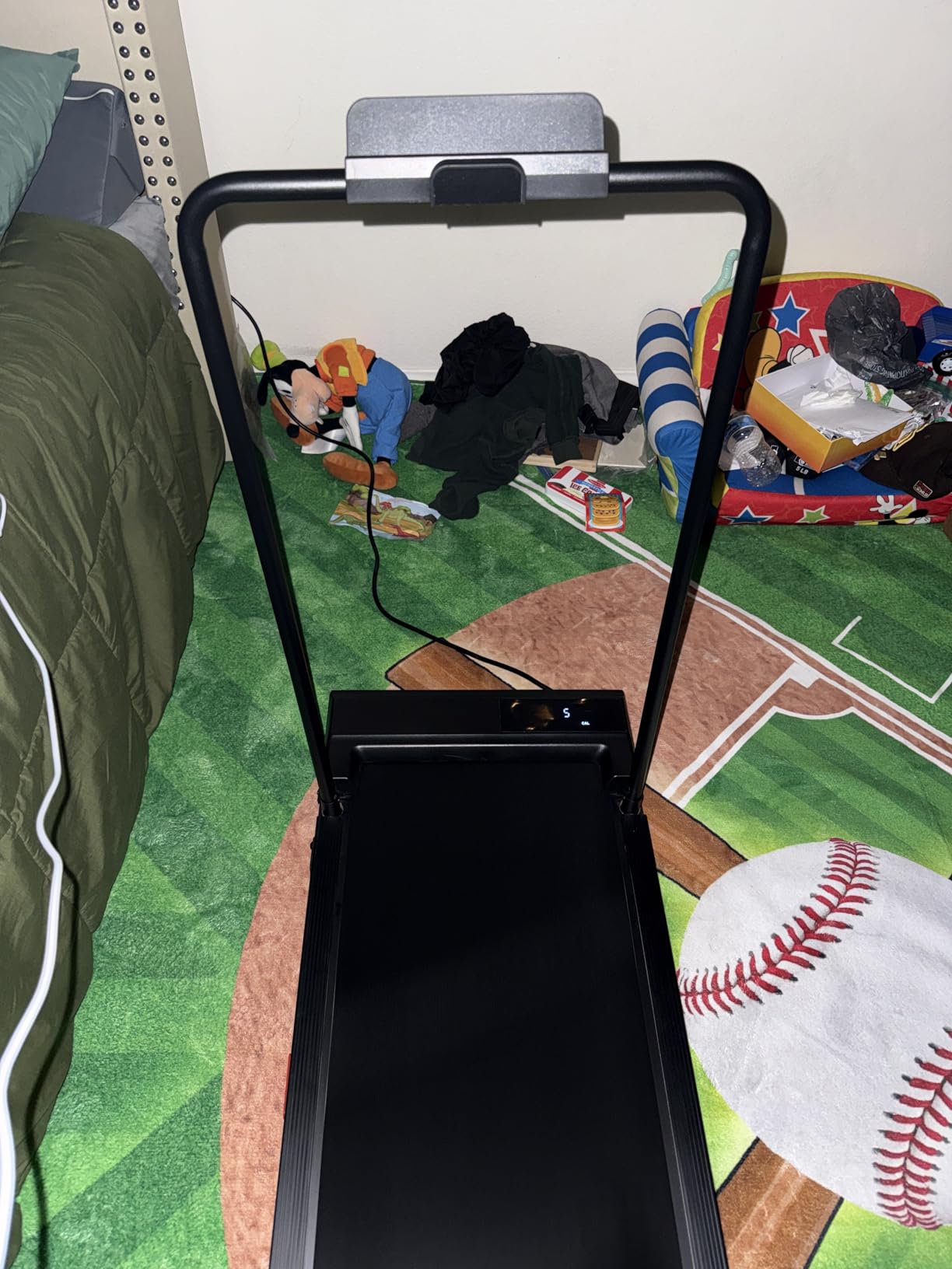 Walking Pad Treadmill with Incline, 2026 Upgrade Portable Under Desk Treadmill for Home Small with Handles, 3.0HP Walking Pad with Handle Bar, 0.6-7.6MPH, 350LBS customer photo 1