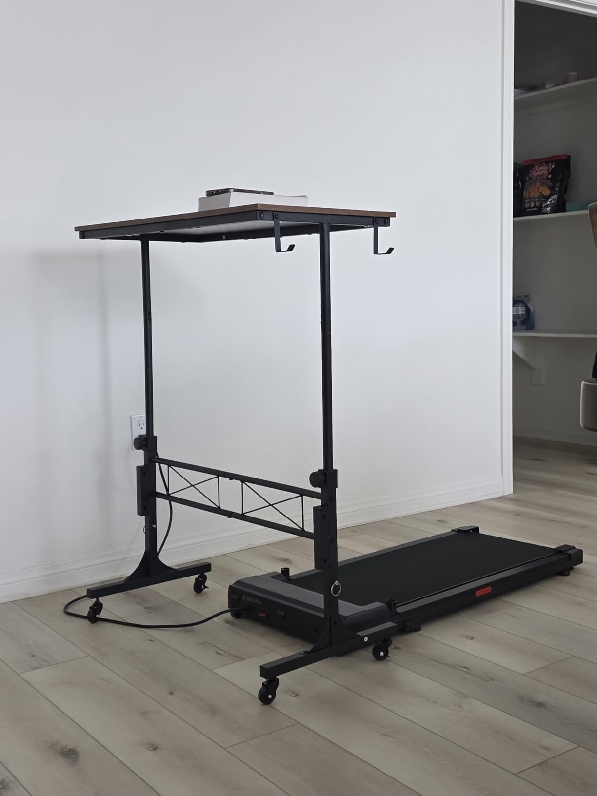 Walking Pad Treadmill with Incline, 2026 Upgrade Portable Under Desk Treadmill for Home Small with Handles, 3.0HP Walking Pad with Handle Bar, 0.6-7.6MPH, 350LBS customer photo 2
