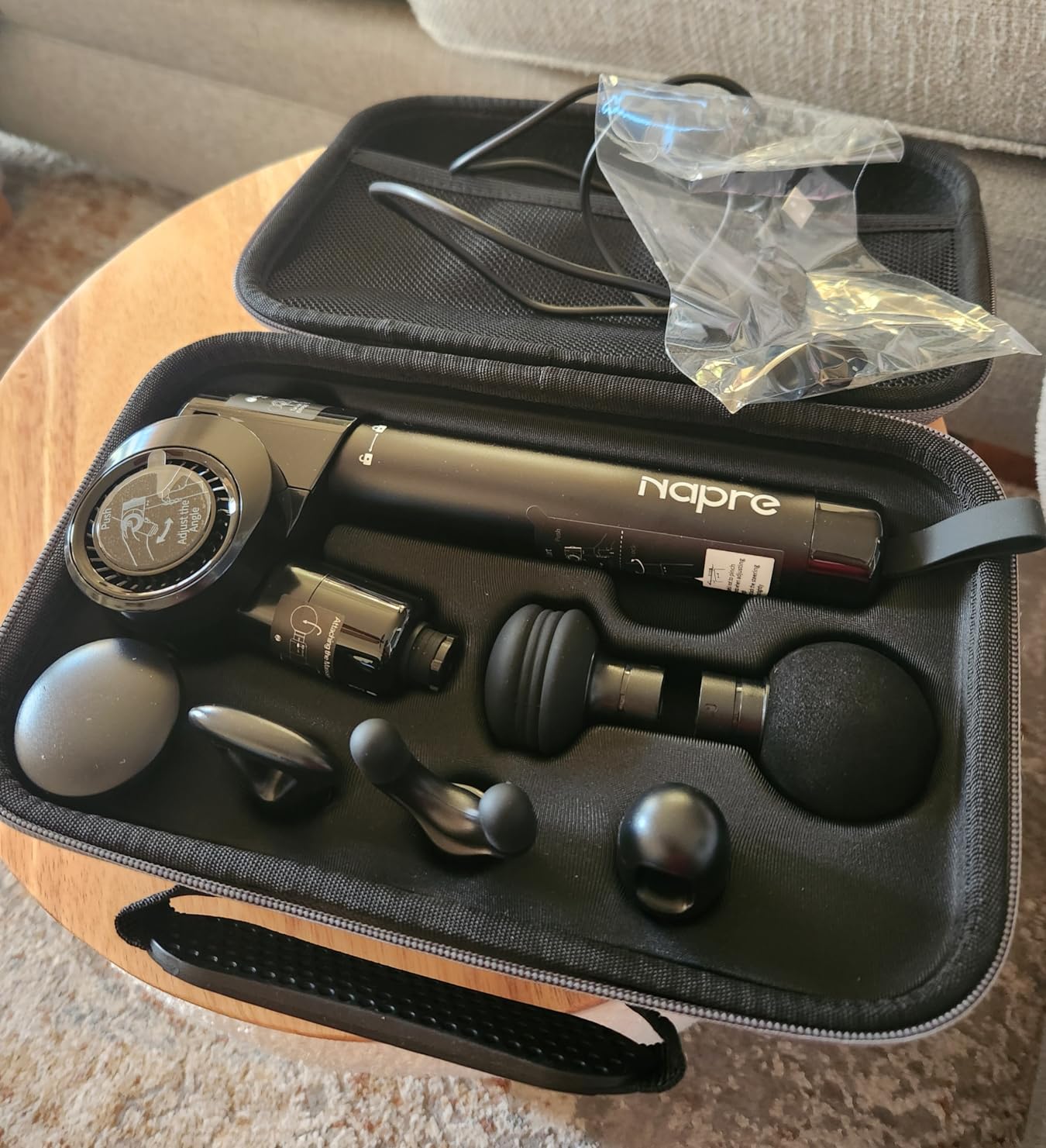 NAPRE Foldable Massage Gun with Extension Handle & 5 Adjustable Angles, Deep Tissue Back Massage for Neck/Body Pain Relief, Handheld Percussion Muscle Massager, 32 Speeds, 6 Heads & Silent, with Case customer photo 2