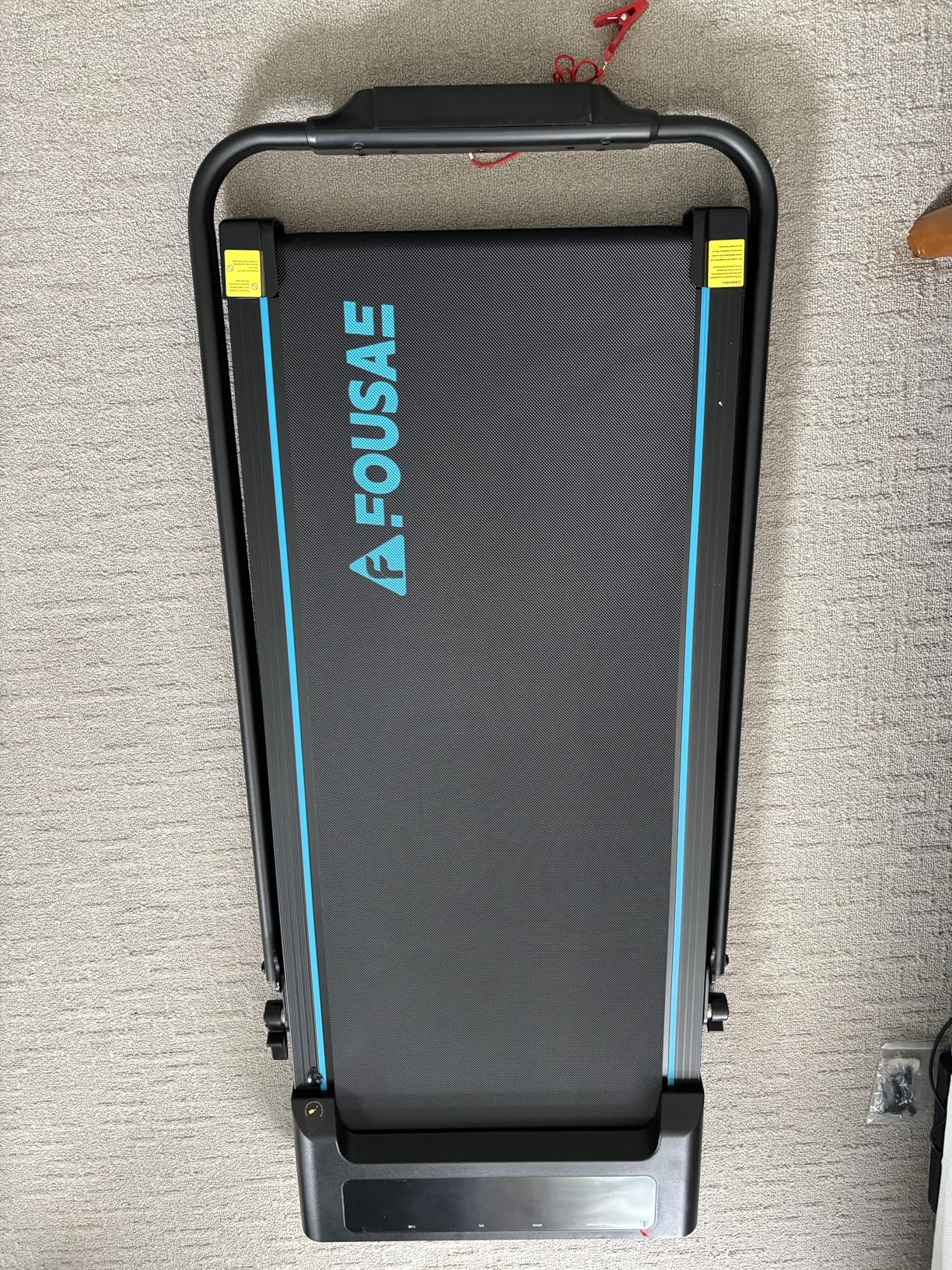 Walking Pad with 10% Incline Treadmills for Home, 4 in 1 6.2MPH Walking Pad Under Desk Treadmill with Full Screen LED Display, 2.75HP Brushless Drive, 12 HIIT Programs, 350 LBS Weight Capacity customer photo 2