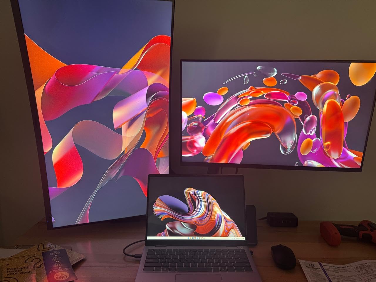 Dell 27 240Hz Gaming Monitor - SE2726HG - 27-inch FHD (1920x1080) 240Hz Display, in-Plane Switching (IPS) Technology, AMD FreeSync Premium, TÜV 3-Star, 2X HDMI, DisplayPort 1.4, Tilt customer photo 1