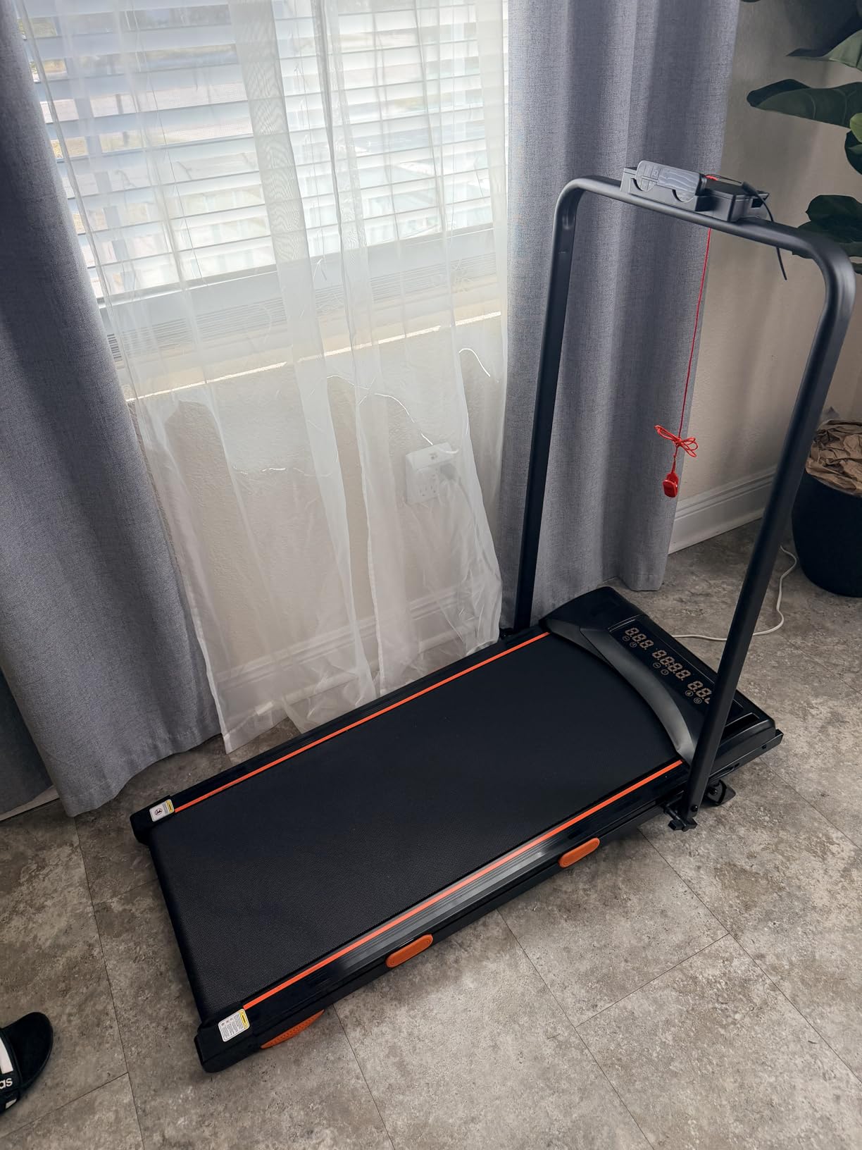 Walking Pad Treadmill with Desk Workstation, 12% Incline Treadmills for Home Office, 350lbs Capacity, 3.5HP customer photo 2