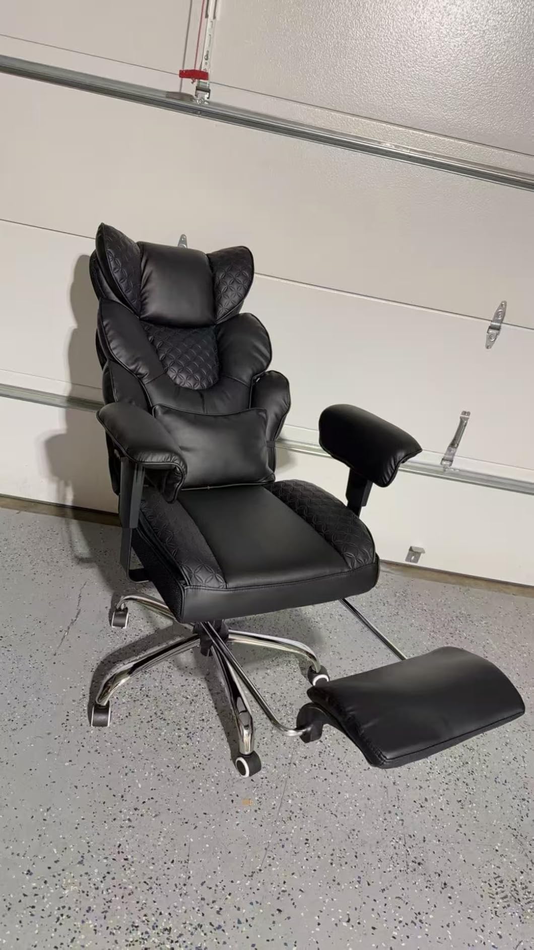COMHOMA Big and Tall Office Chair with Upgrade Footrest, Heavy Duty Gaming Chair High Back Executive Chair with Spring Lumbar Support for Lower Back Pain Relief, 150°Reclining Adjustable Armrests customer photo 2