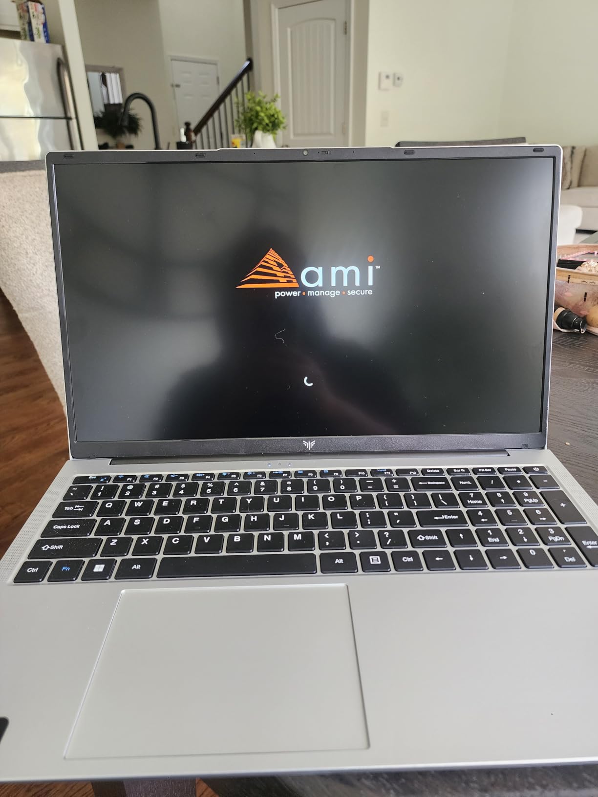 KAIGERR 17.3 Inch Laptop, AMD Ryzen 4300U Processor, 16GB RAM 512GB SSD, 2026 Laptop Computer, Windows 11, Webcam, Work/Business Laptop, Wi-Fi, Type-C, 62.7Wh Battery, Numeric Keypad customer photo 4