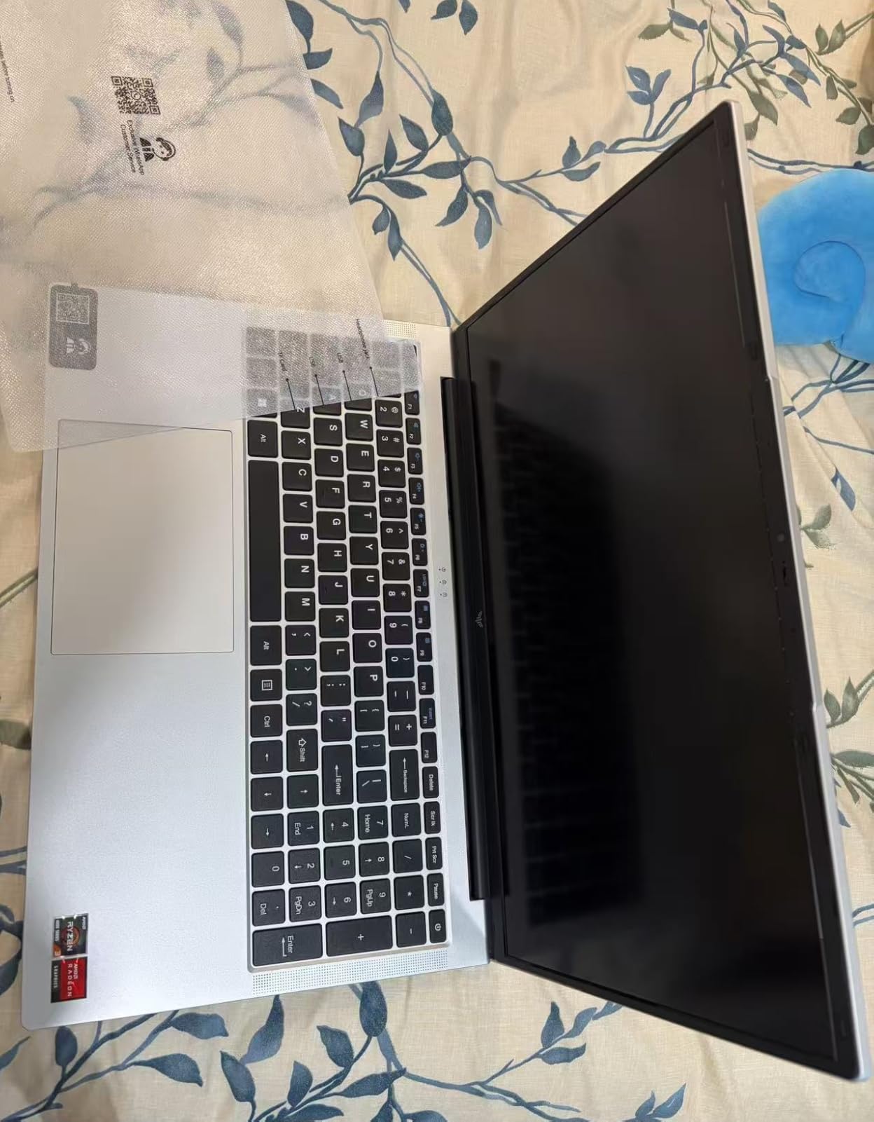 KAIGERR 17.3 inch Laptop, AMD Ryzen 4300U, 16GB RAM 512GB SSD Laptop Computer, Webcam, 2026 Business Laptop, Windows 11 Laptop, 62.7Wh Battery, WiFi, Numeric Keypad customer photo 1