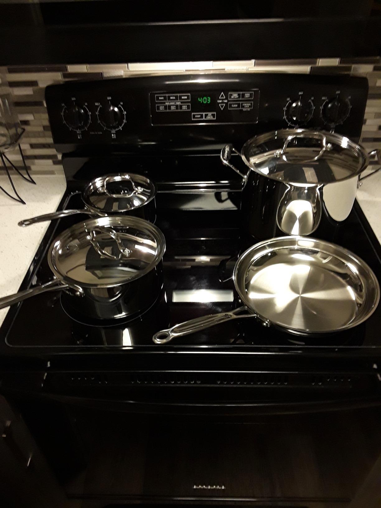 Cuisinart 7-Piece Stainless Steel Pots and Pans Set, Cookware Set Compatible with Induction, Electric, Gas Cooktops, Aluminum Core for Quick Even Heat, Cool Grip Handles, Dishwasher Safe, Oven Safe customer photo 2