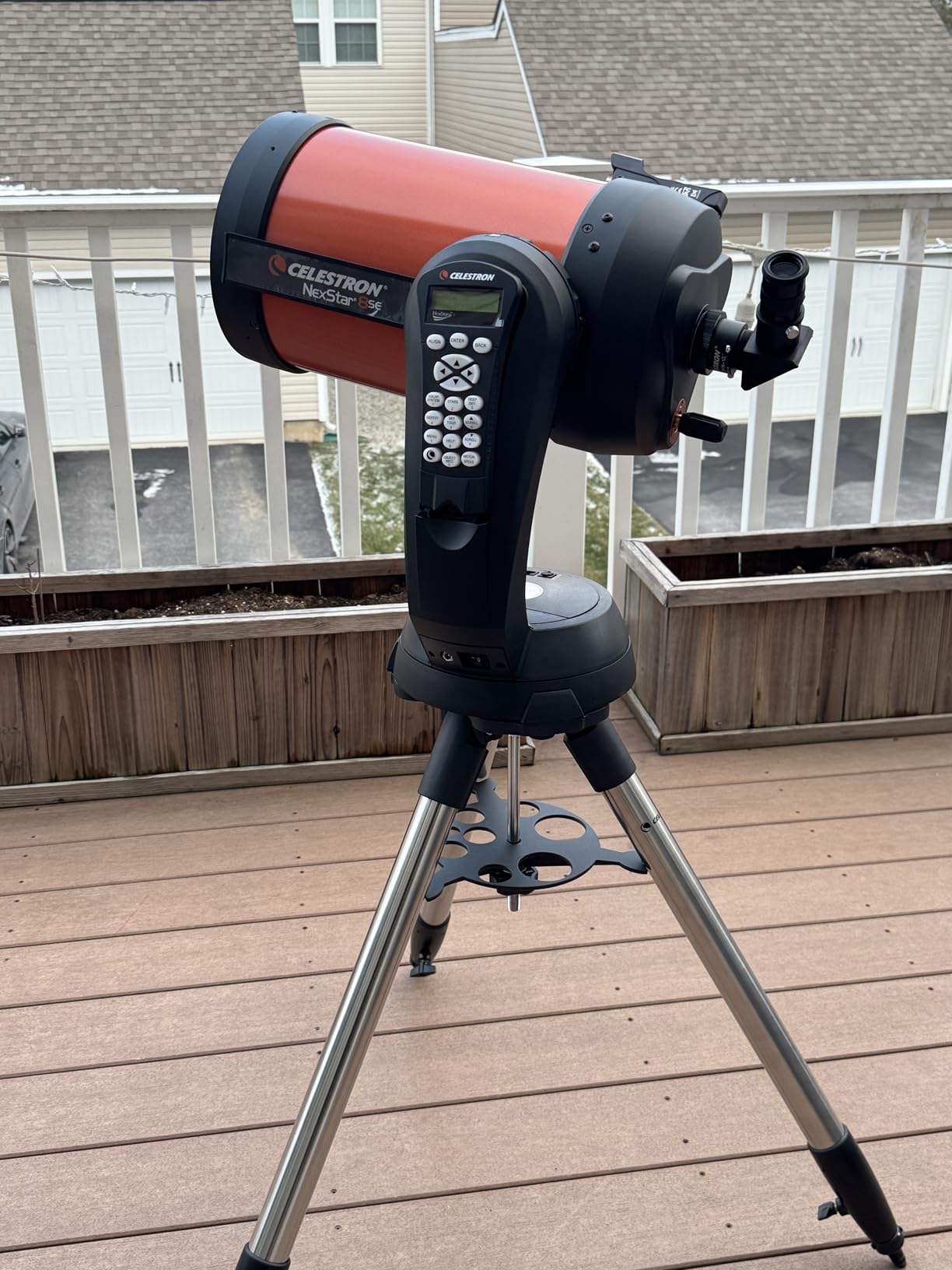 NexStar 6SE Computerized Telescope - 6-Inch Schmidt-Cassegrain Optical Tube - Fully Automated GoTo Mount with SkyAlign - Ideal for Beginners and Advanced Users - 40,000+ Object Database customer photo 2