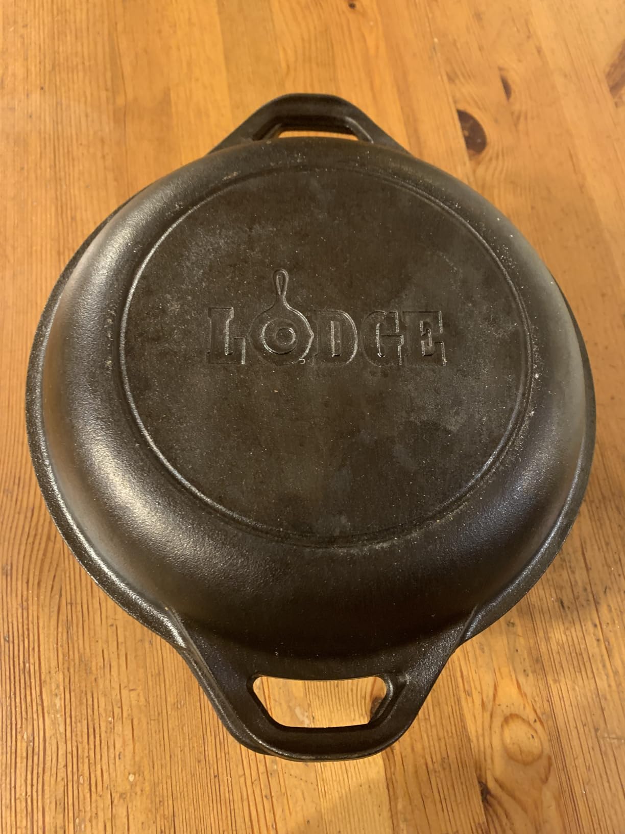 Lodge Cast Iron Double Dutch Oven 5 Quart - Pre-Seasoned 2-in-1 Cast Iron Cookware - Pot & Skillet Combo - Even Heat Retention - Oven-Safe, Versatile Pot customer photo 2